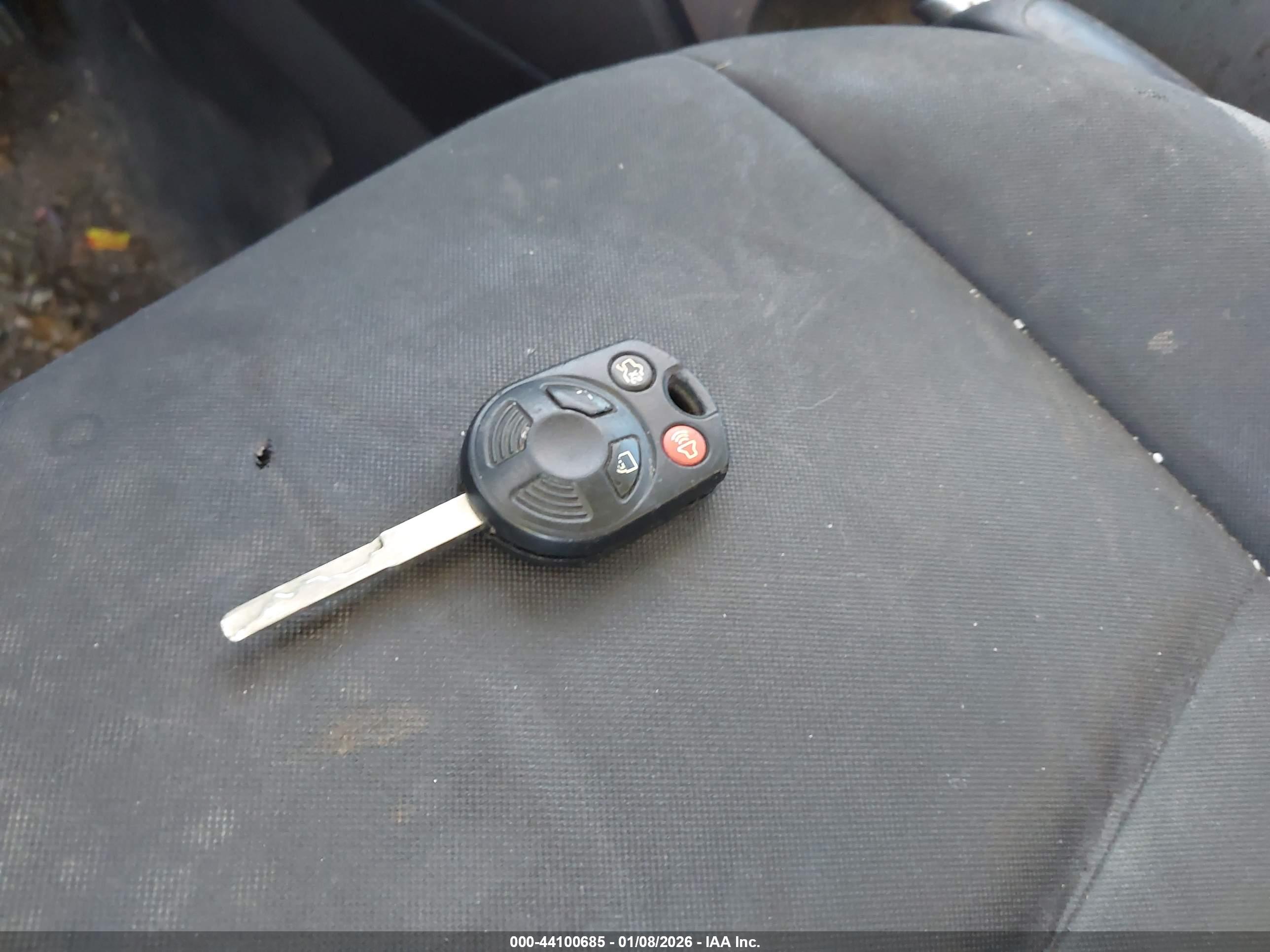 FORD ESCAPE image 11