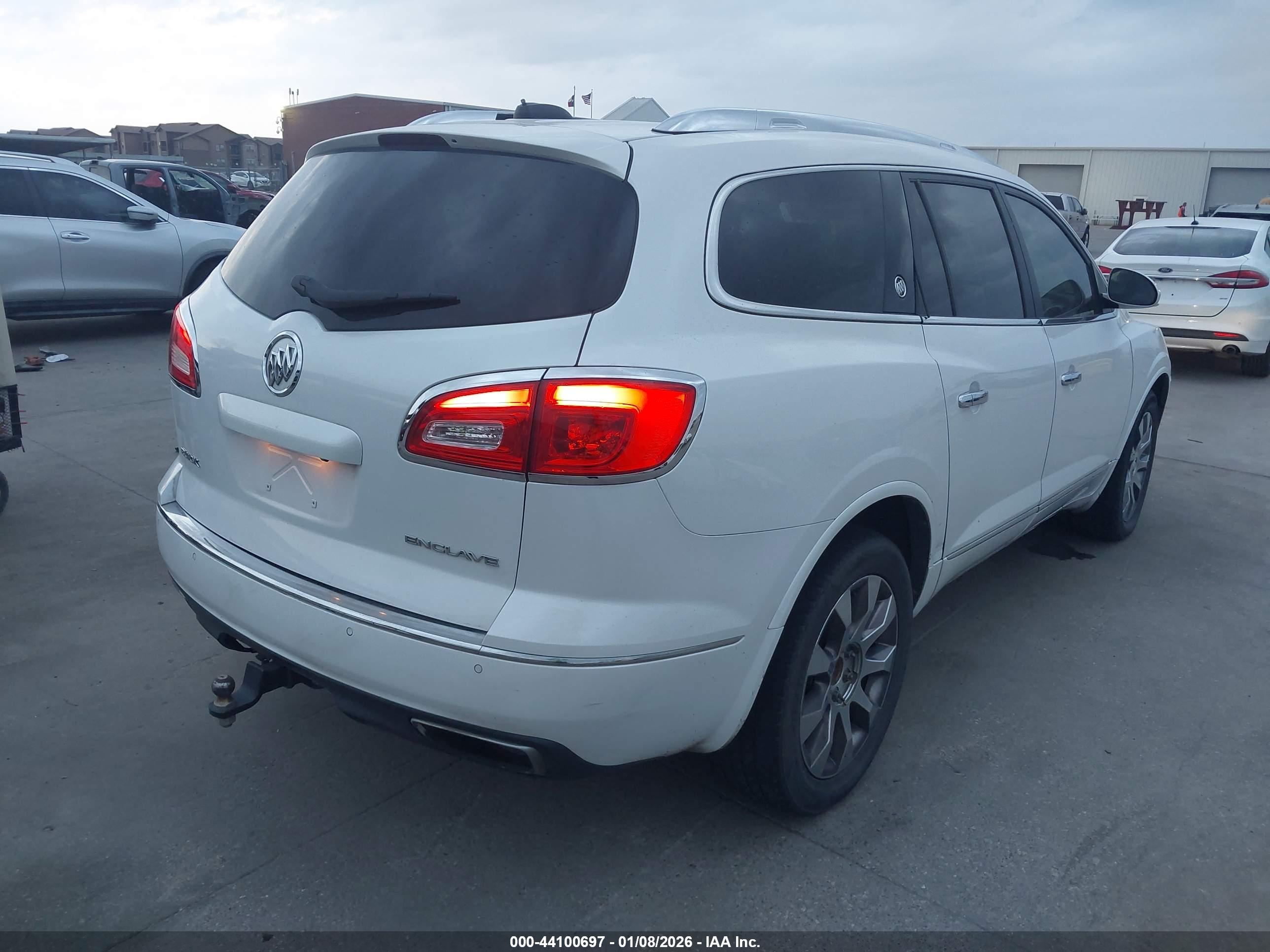 BUICK ENCLAVE image 4