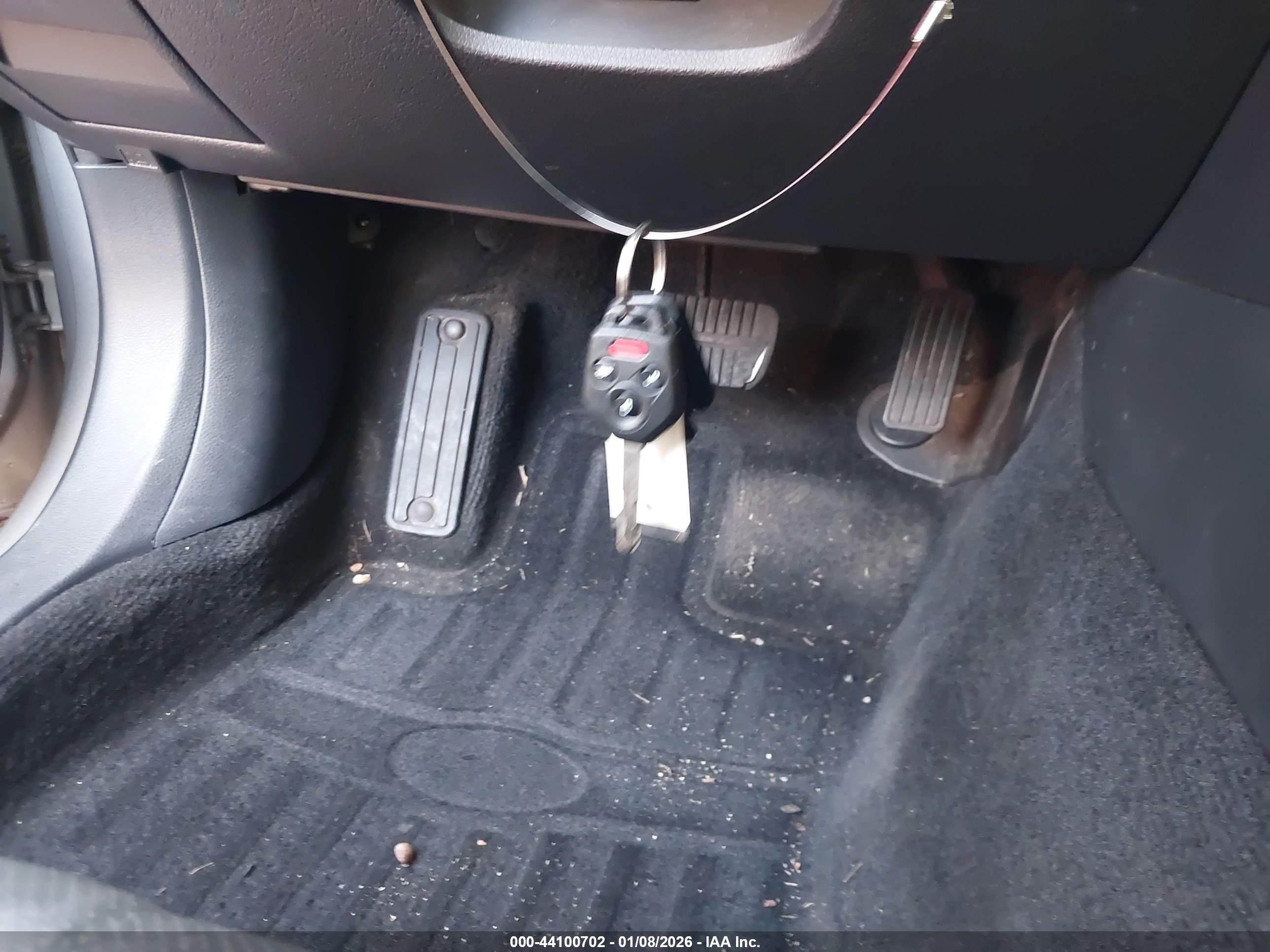 SUBARU OUTBACK image 11