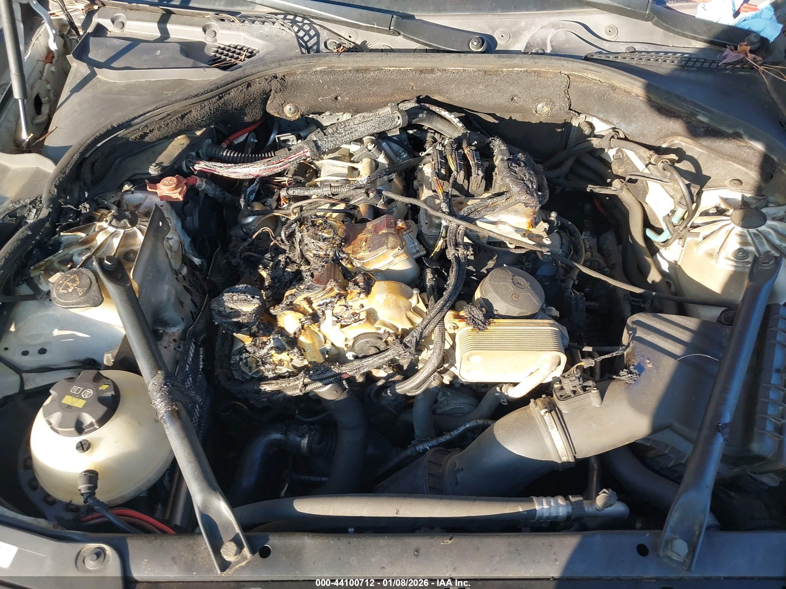 BMW 528I image 6