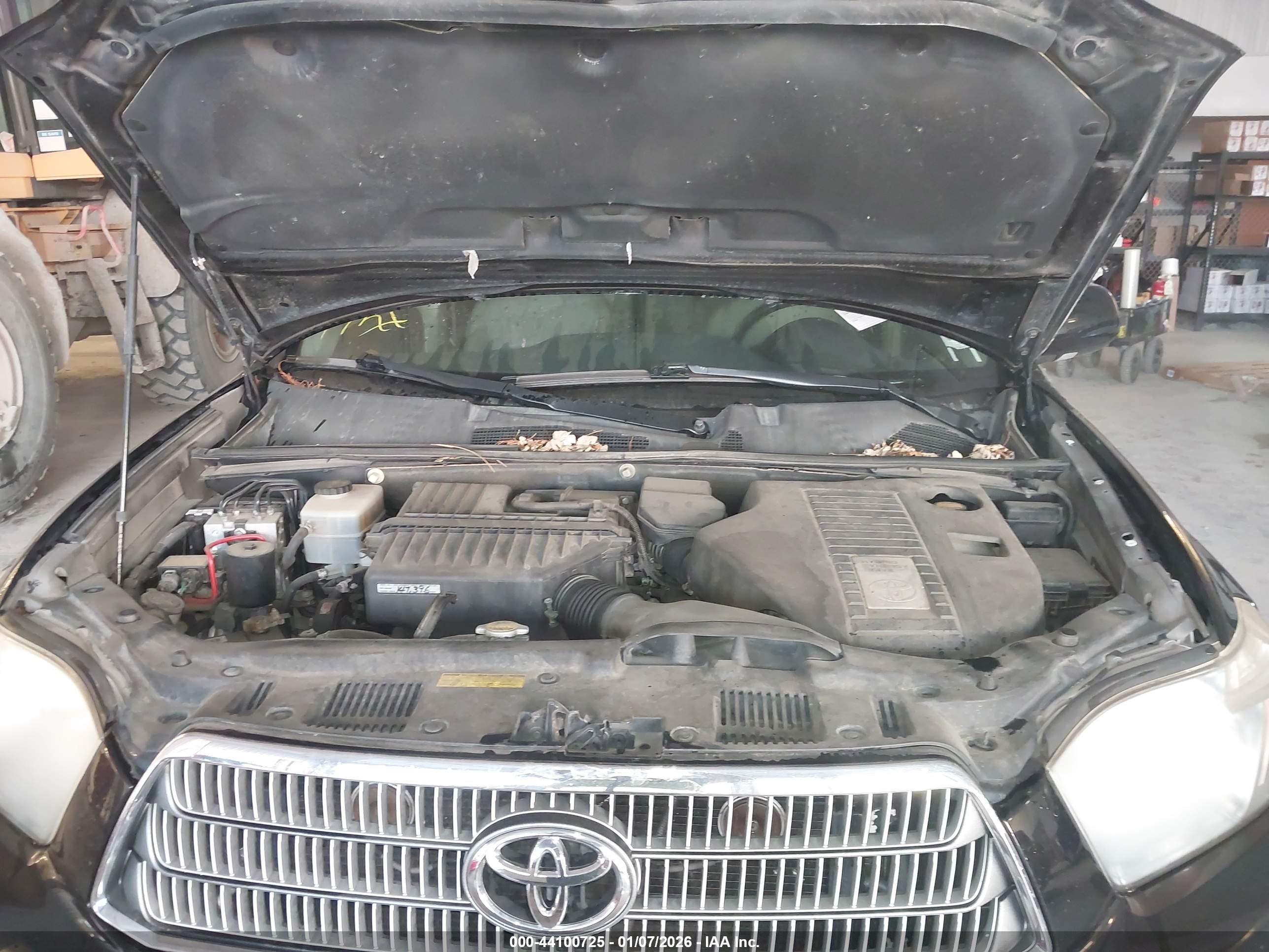 TOYOTA HIGHLANDER image 10