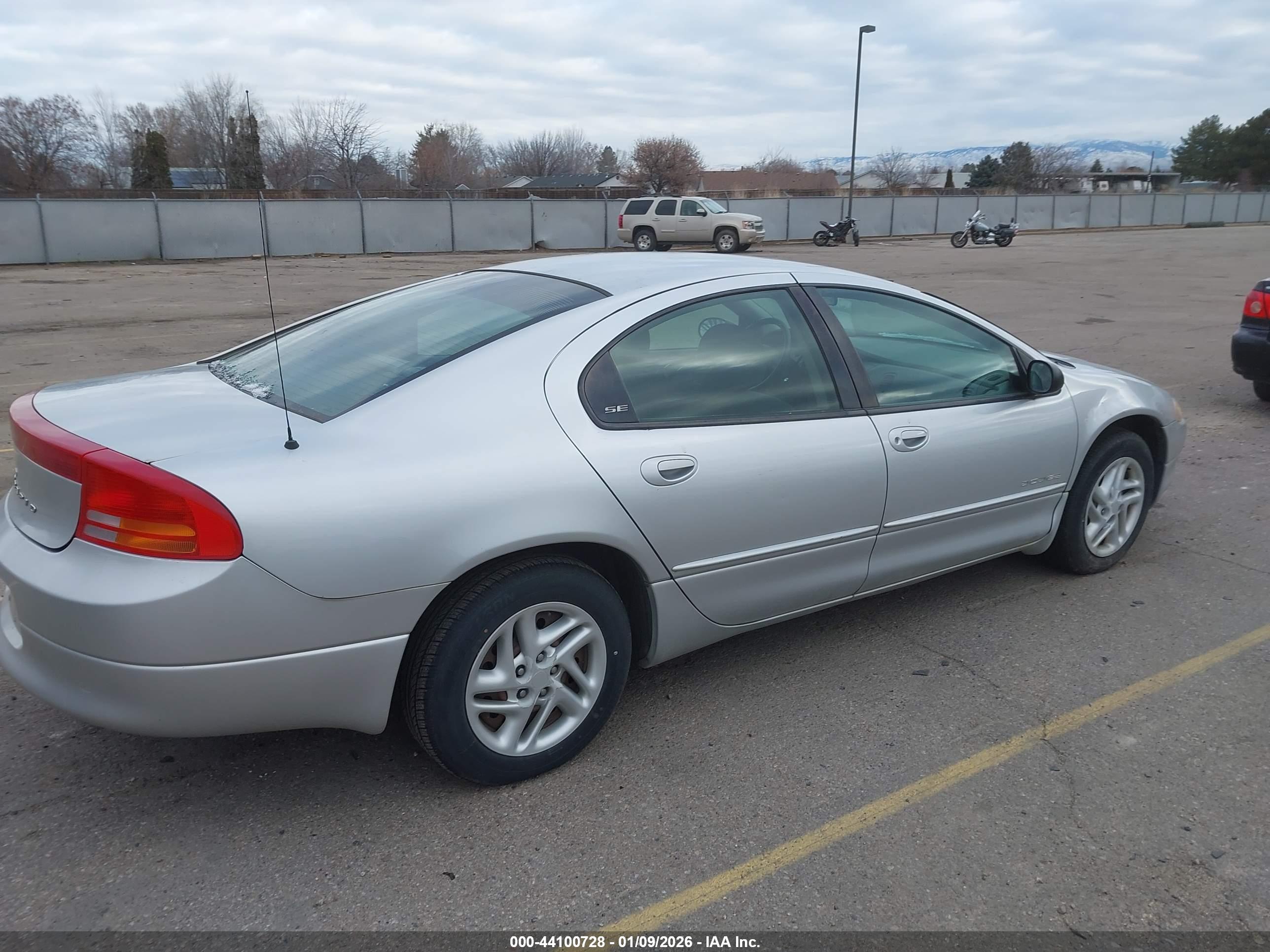 DODGE INTREPID image 4