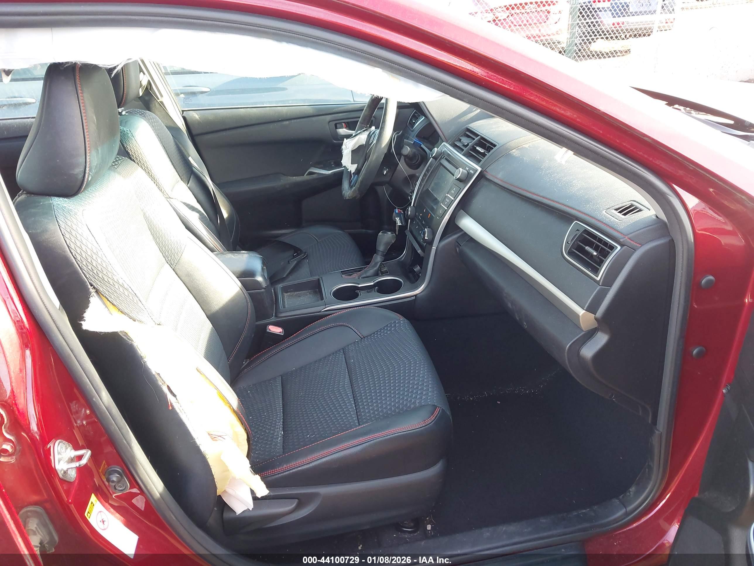 TOYOTA CAMRY image 5