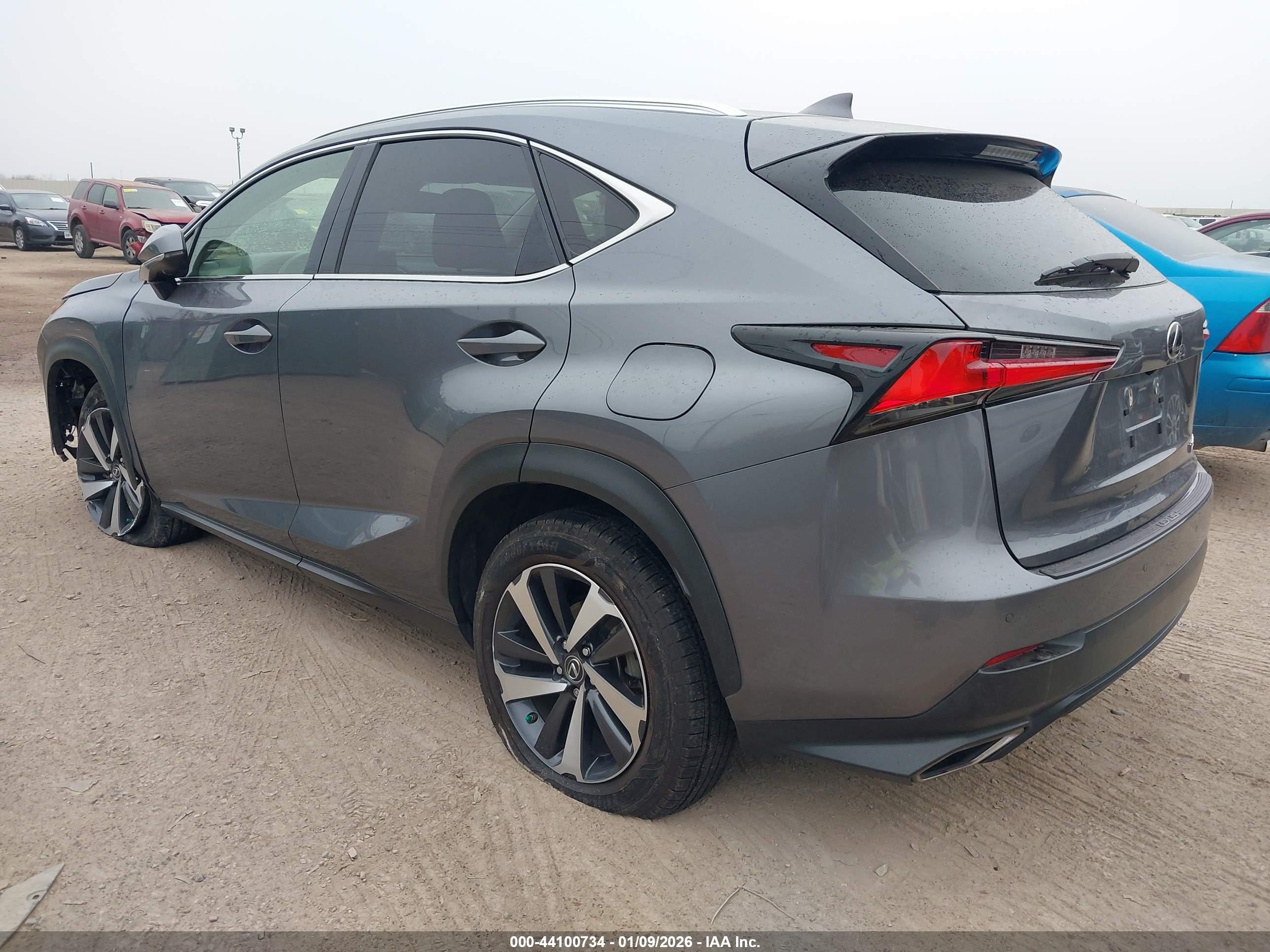 LEXUS NX image 3