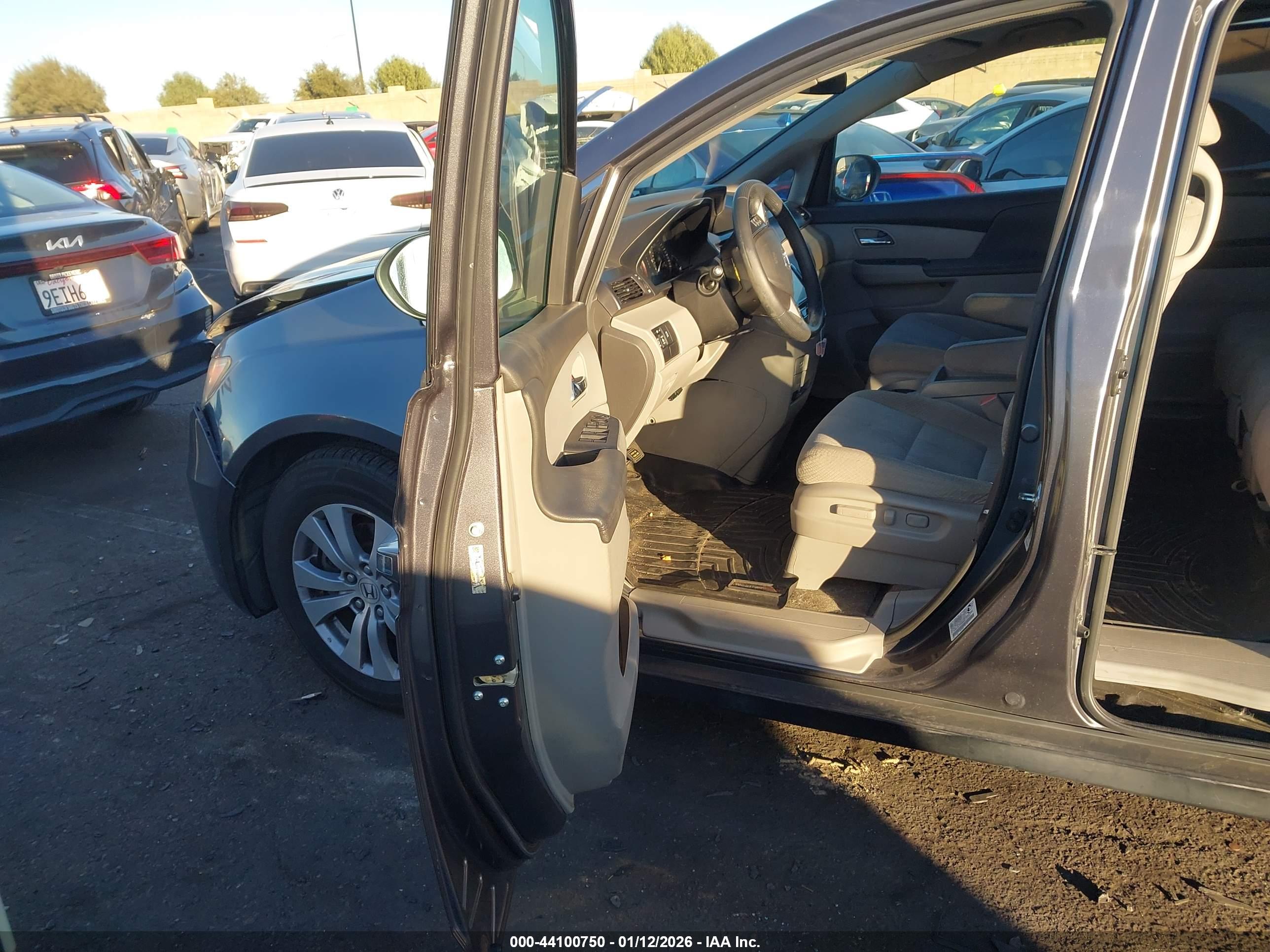HONDA ODYSSEY image 5