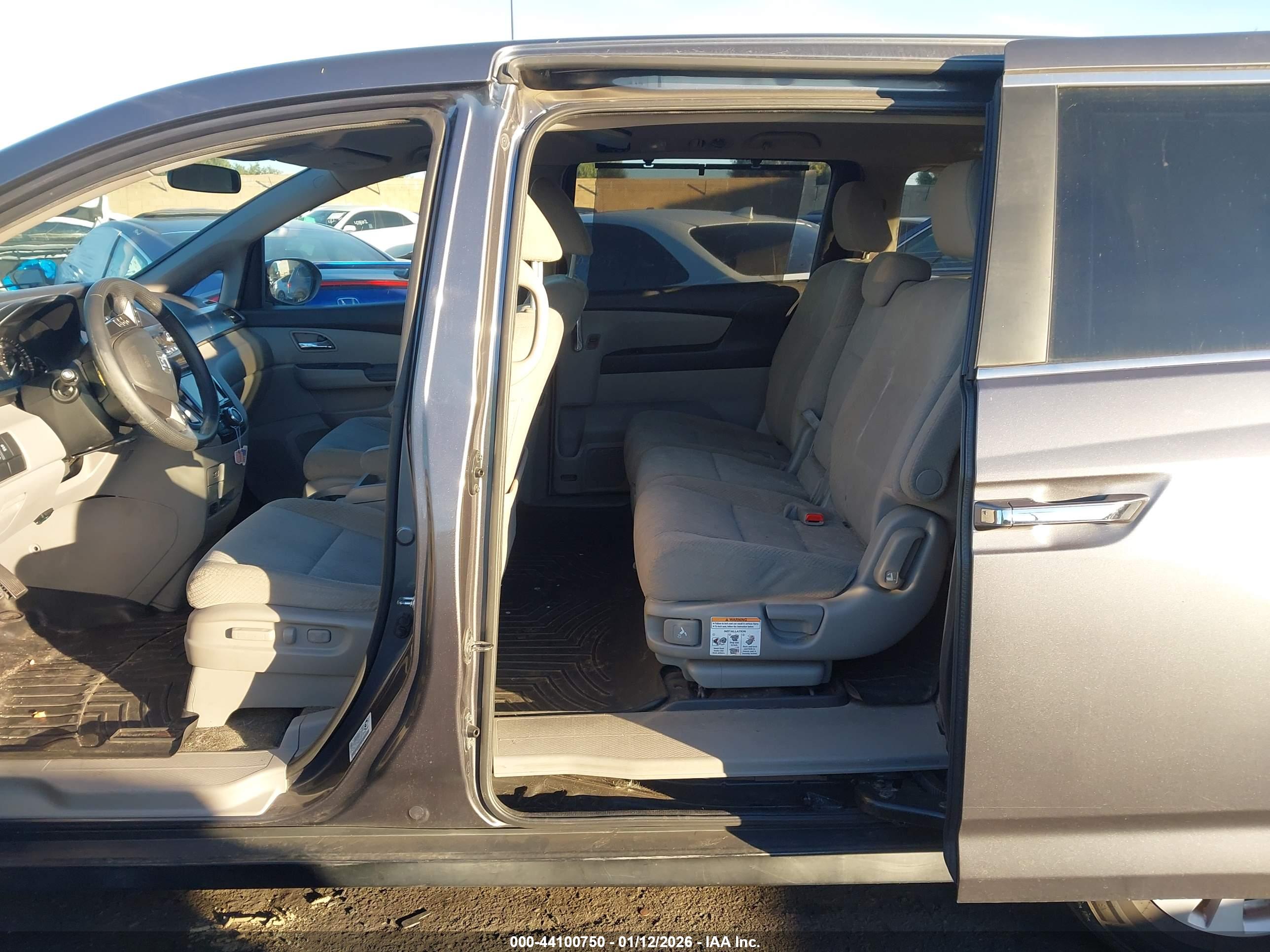 HONDA ODYSSEY image 8