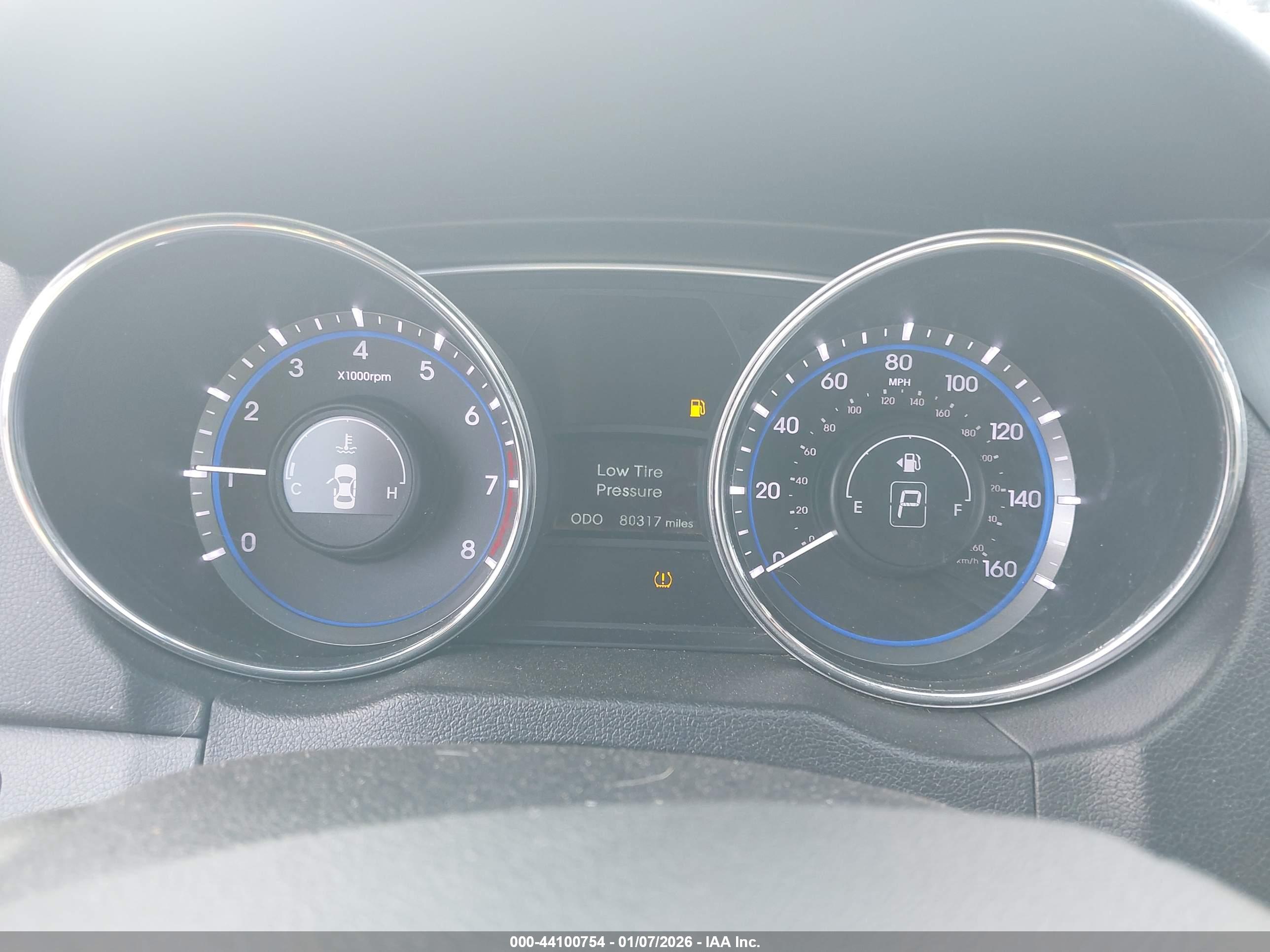 HYUNDAI SONATA image 7