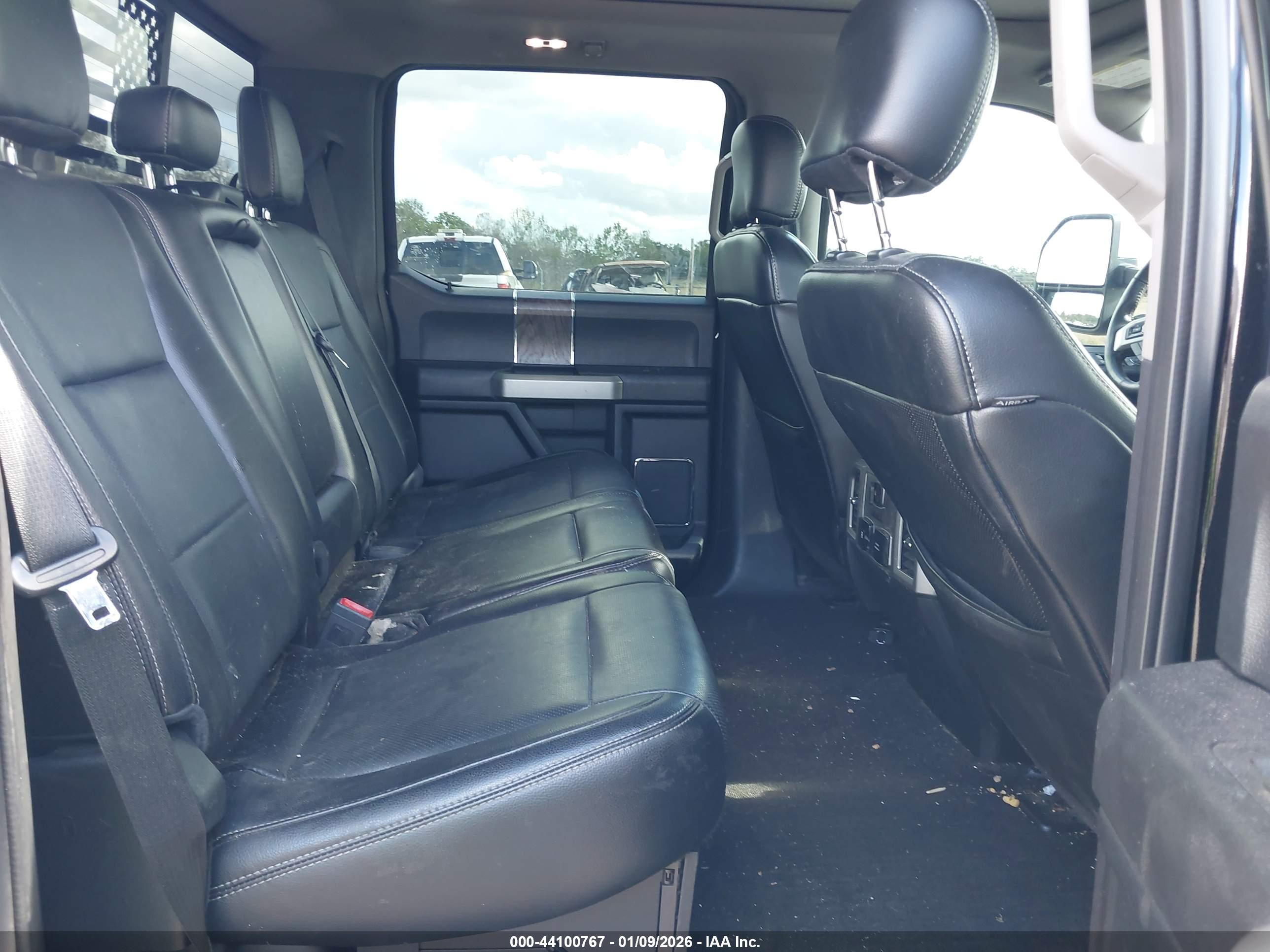 FORD F-350 image 8