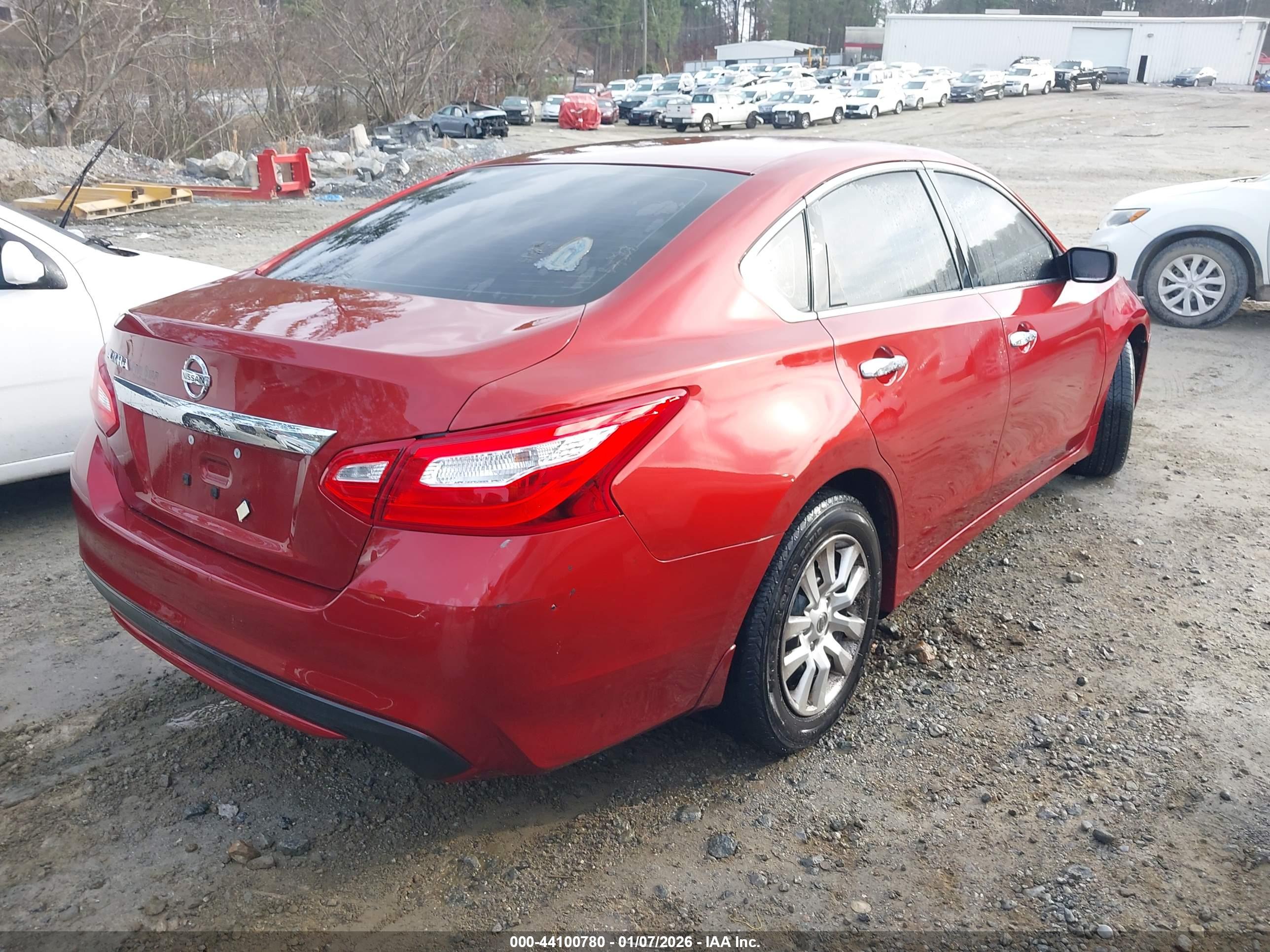 NISSAN ALTIMA image 4