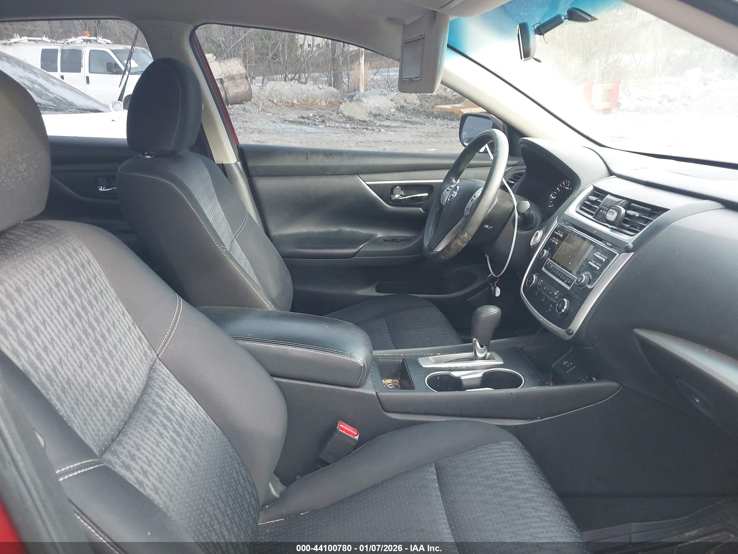 NISSAN ALTIMA image 5