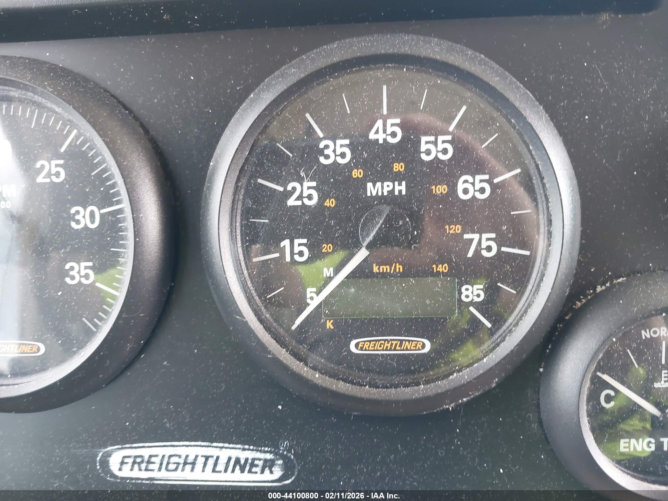 FREIGHTLINER CHASSIS image 7