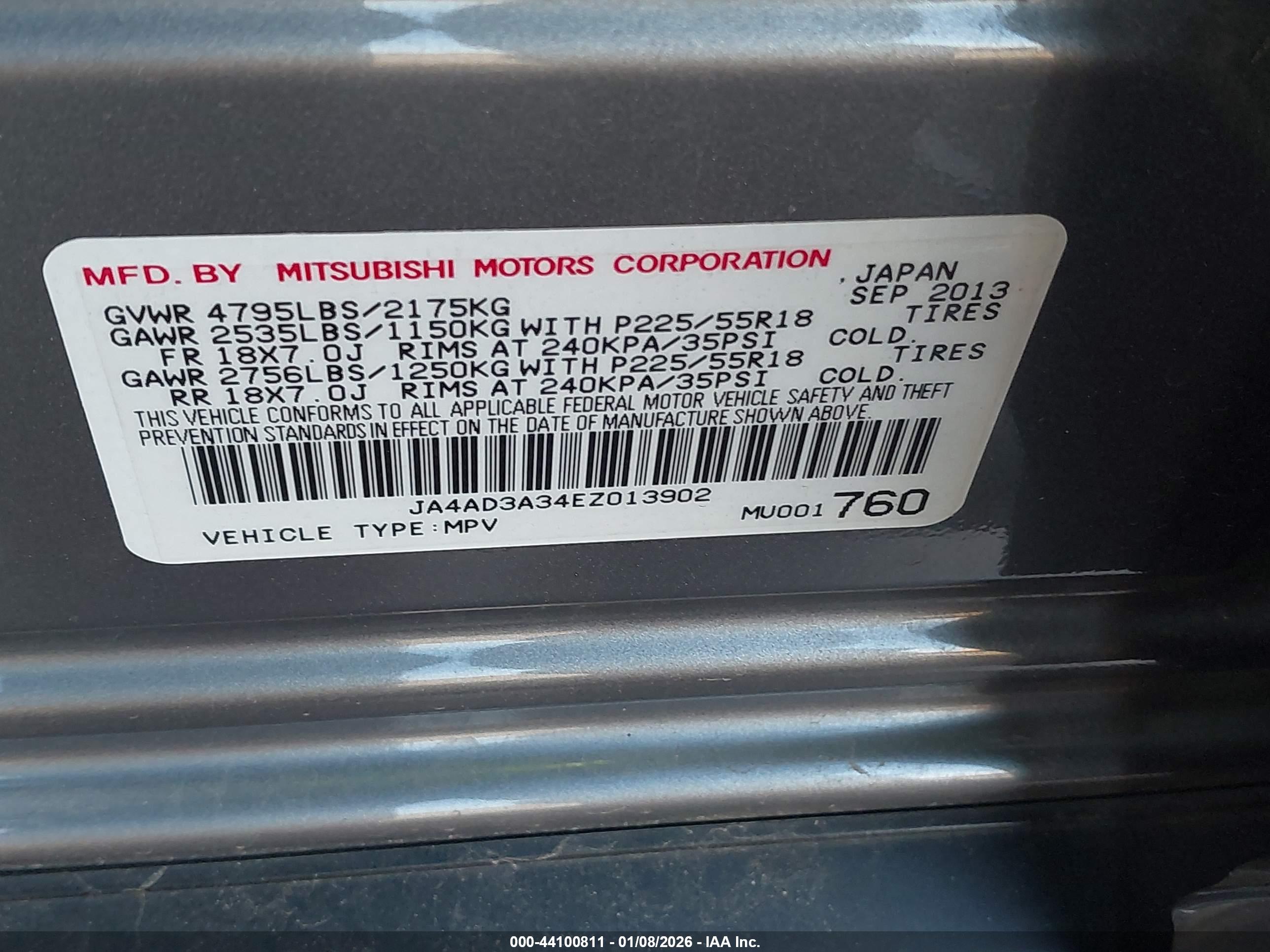 MITSUBISHI OUTLANDER image 9