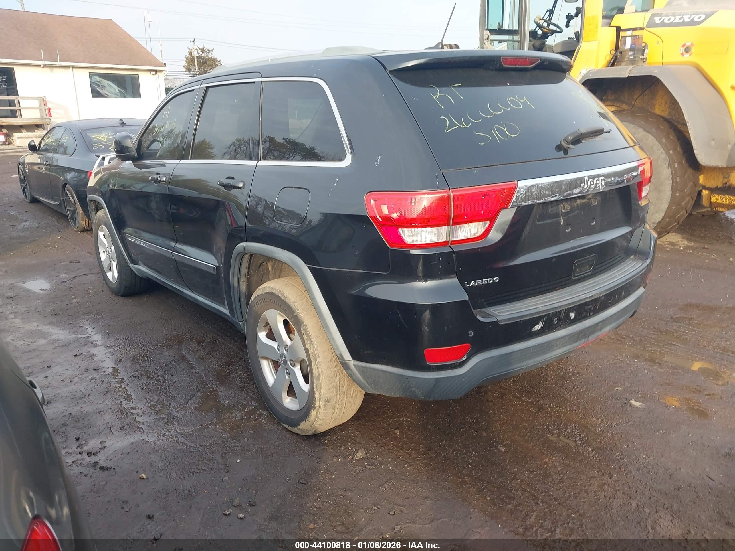 JEEP GRAND image 3