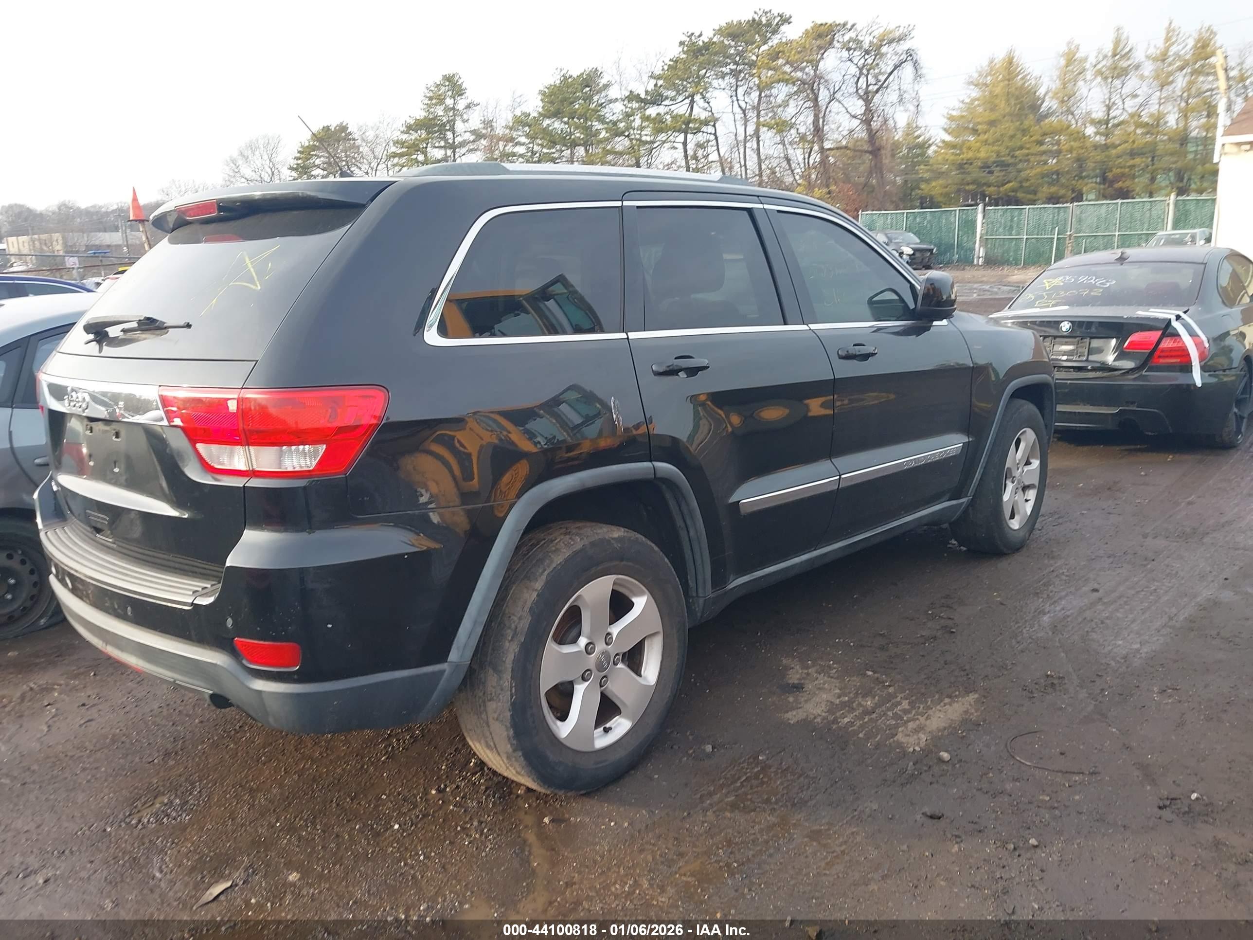 JEEP GRAND image 4