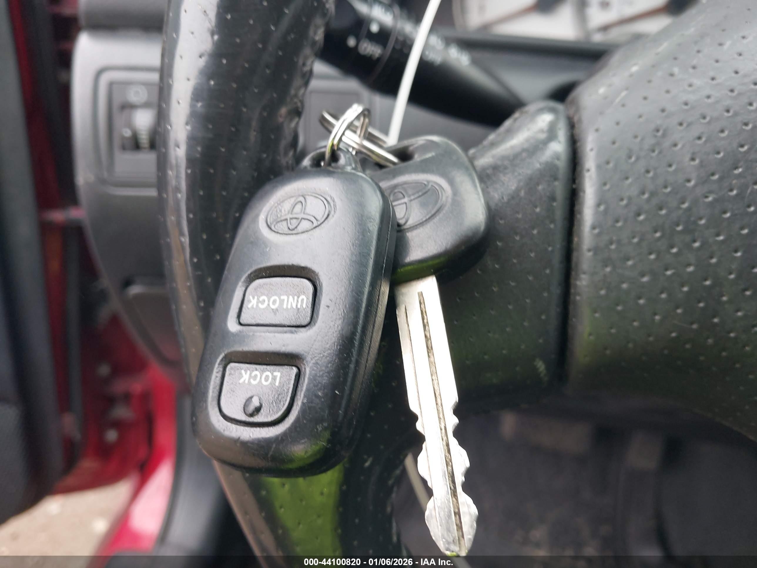 TOYOTA COROLLA image 11