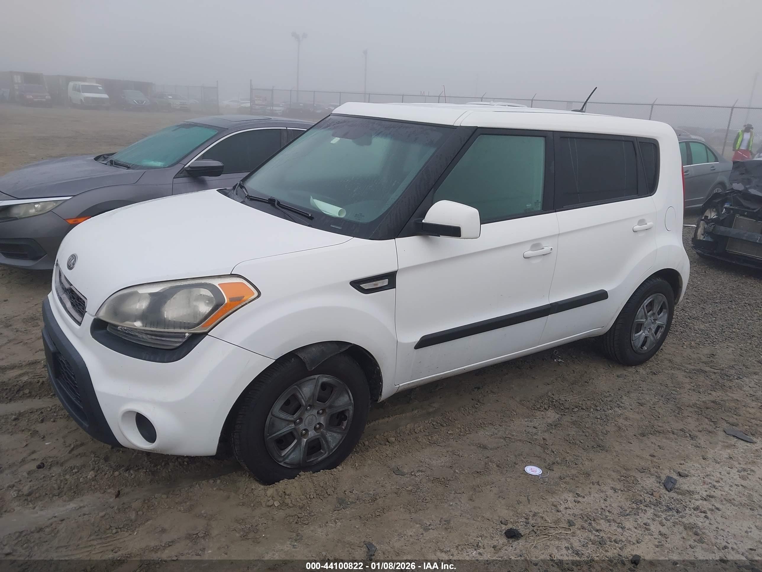KIA SOUL image 2