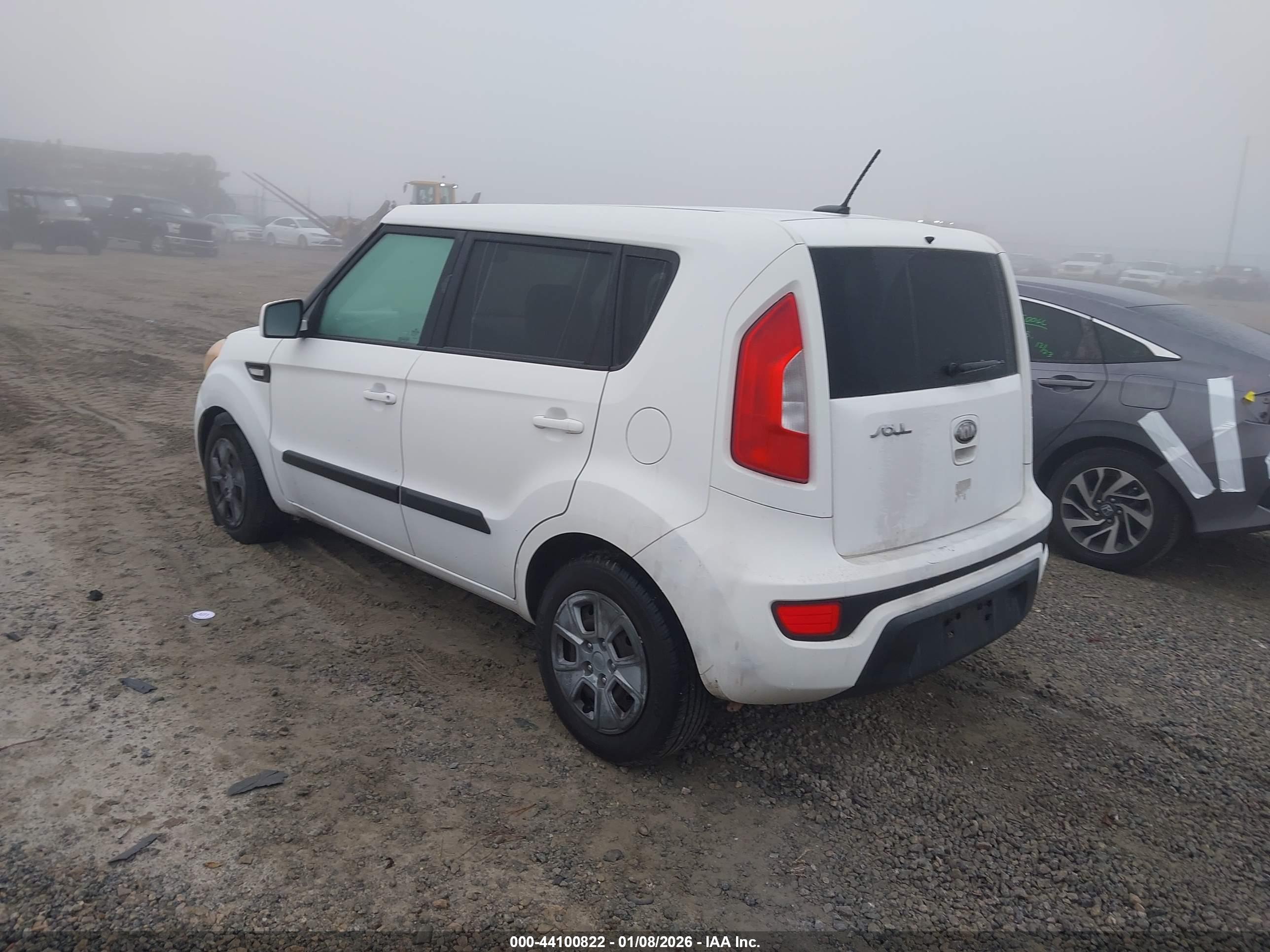 KIA SOUL image 3