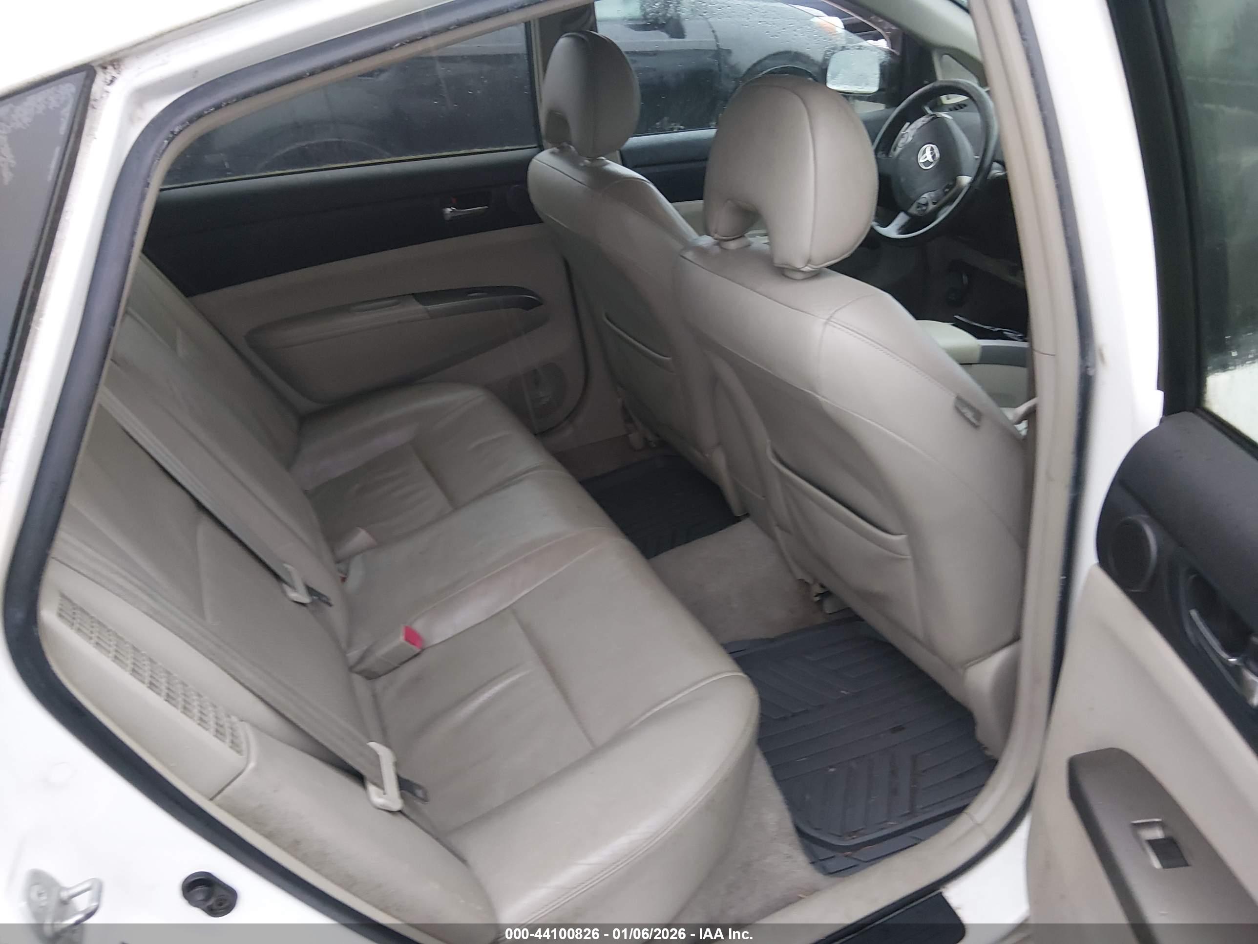 TOYOTA PRIUS image 8