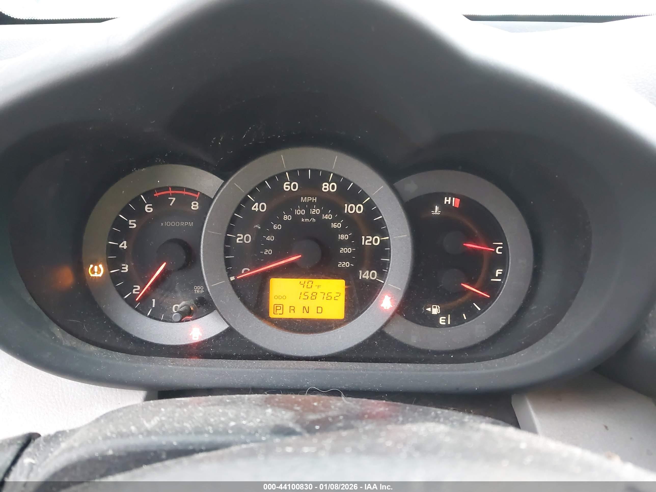 TOYOTA RAV4 image 7