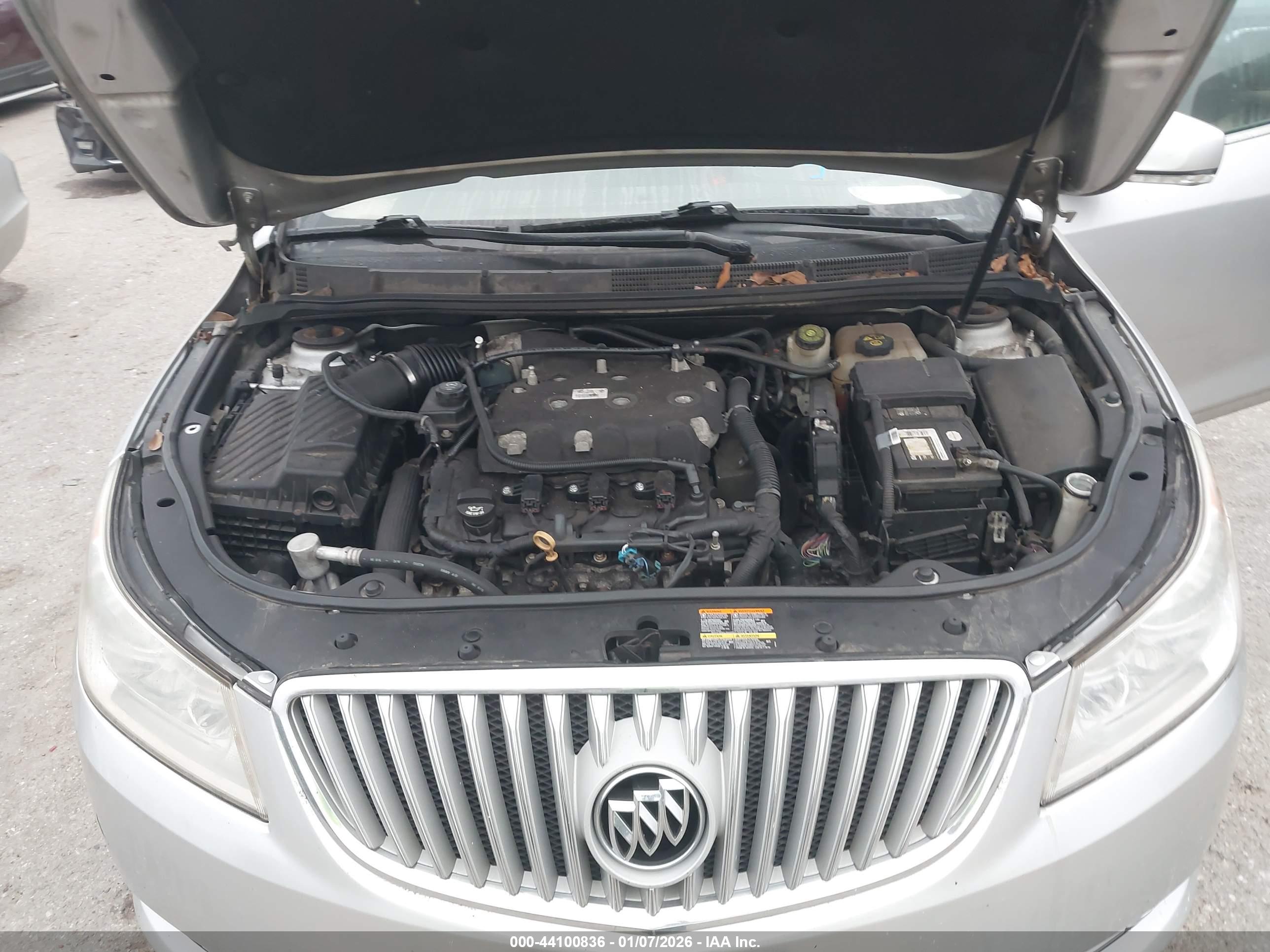 BUICK LACROSSE image 10