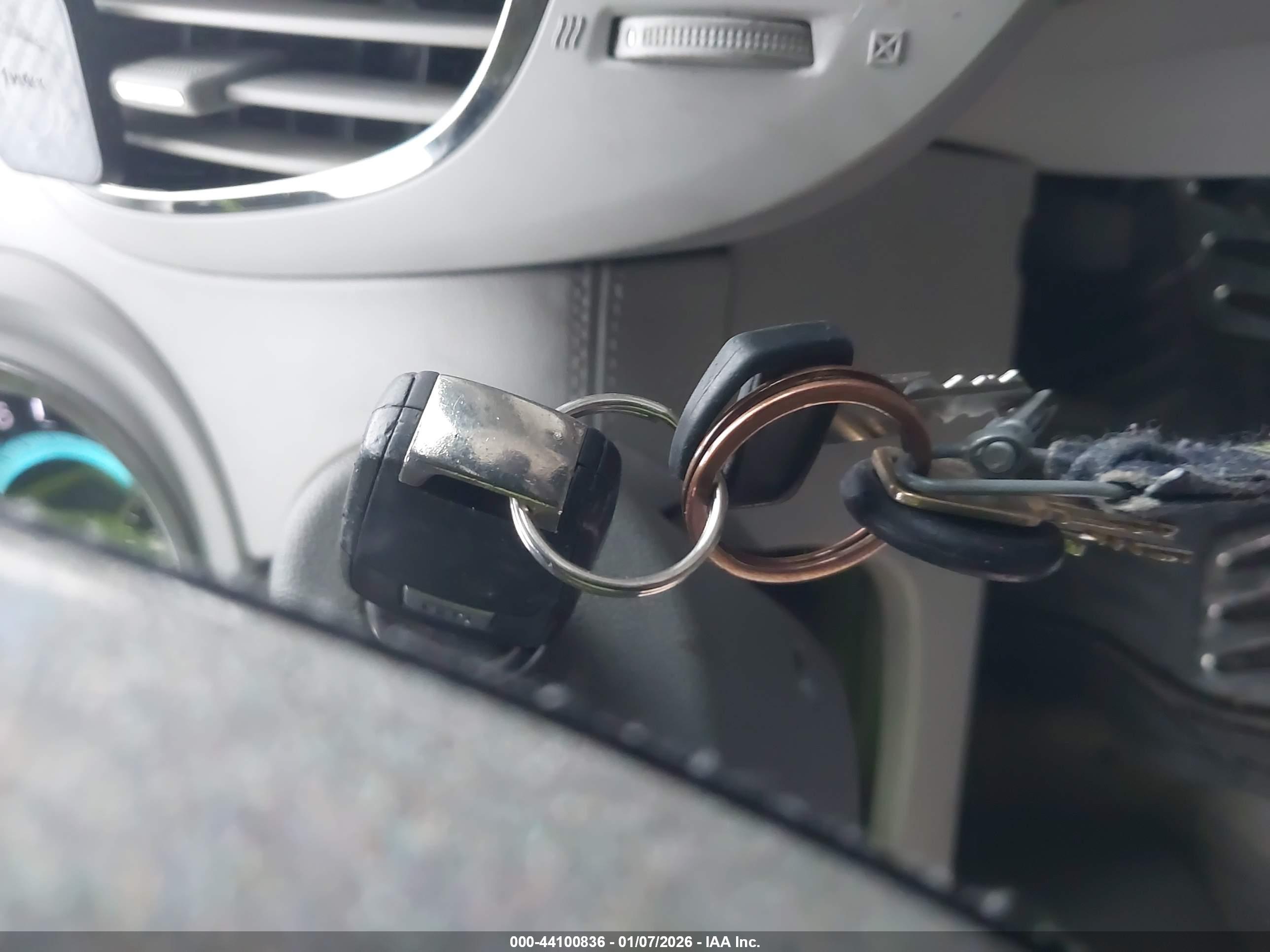 BUICK LACROSSE image 11