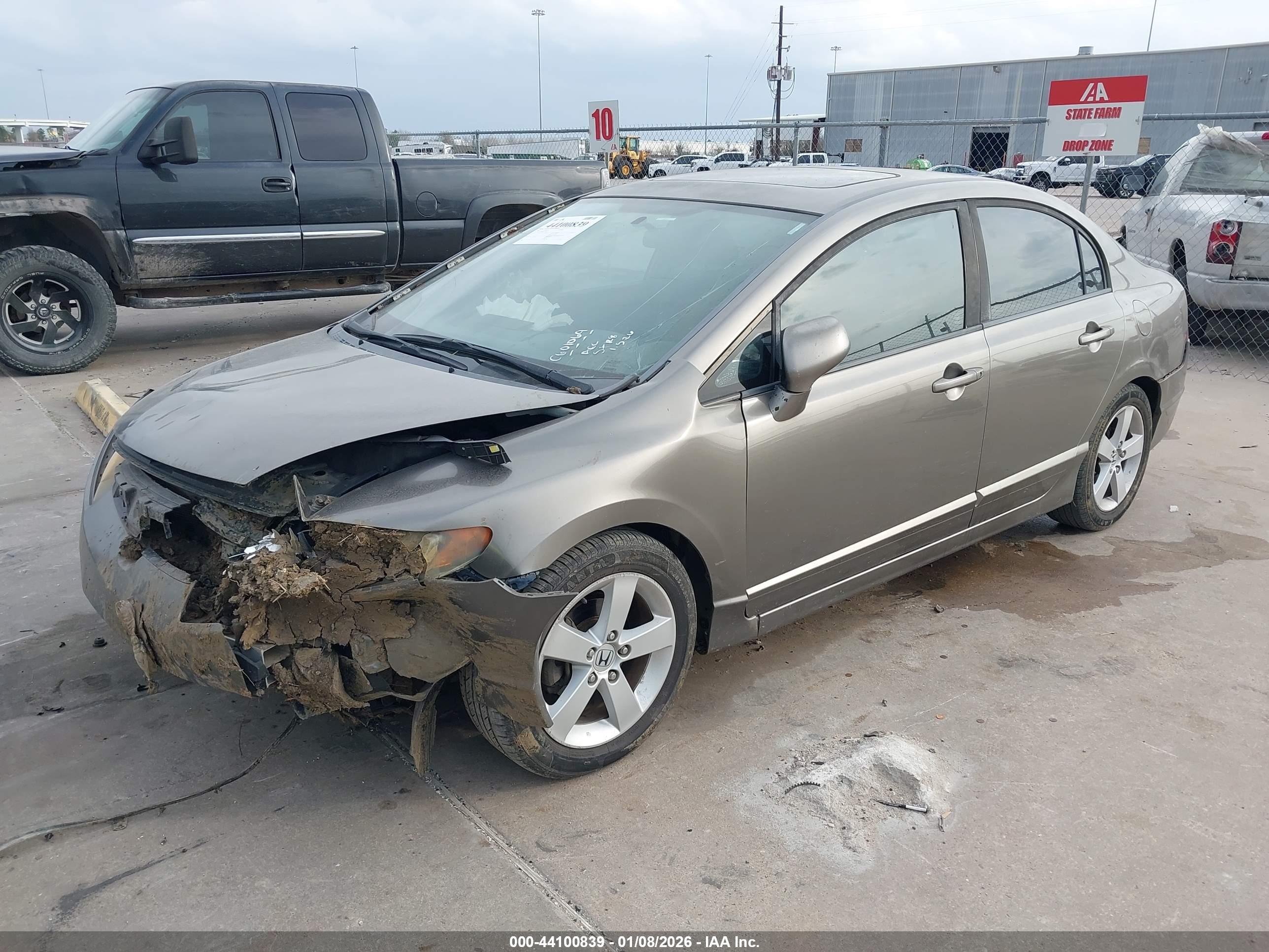 HONDA CIVIC image 2
