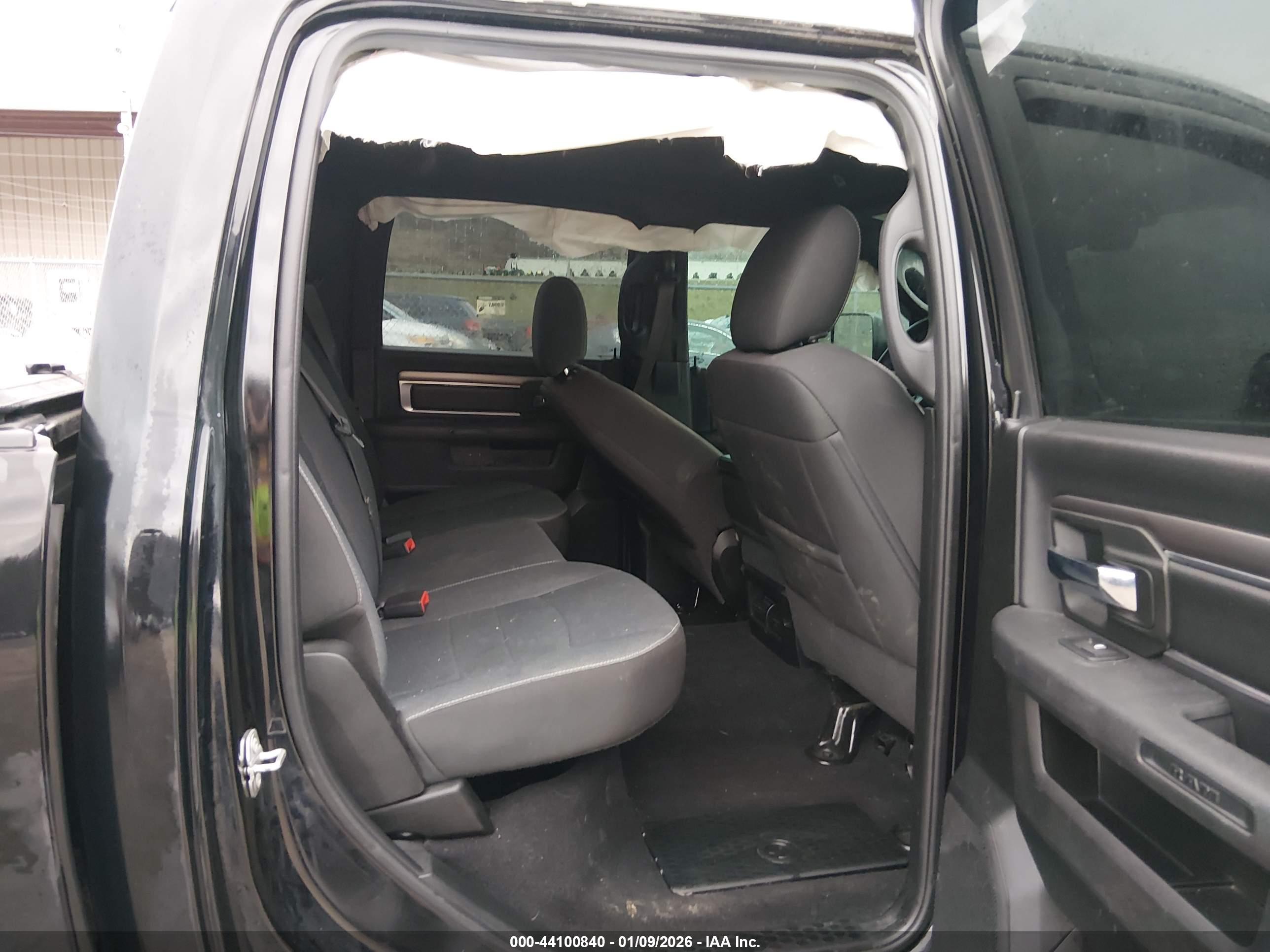 RAM 1500 image 8