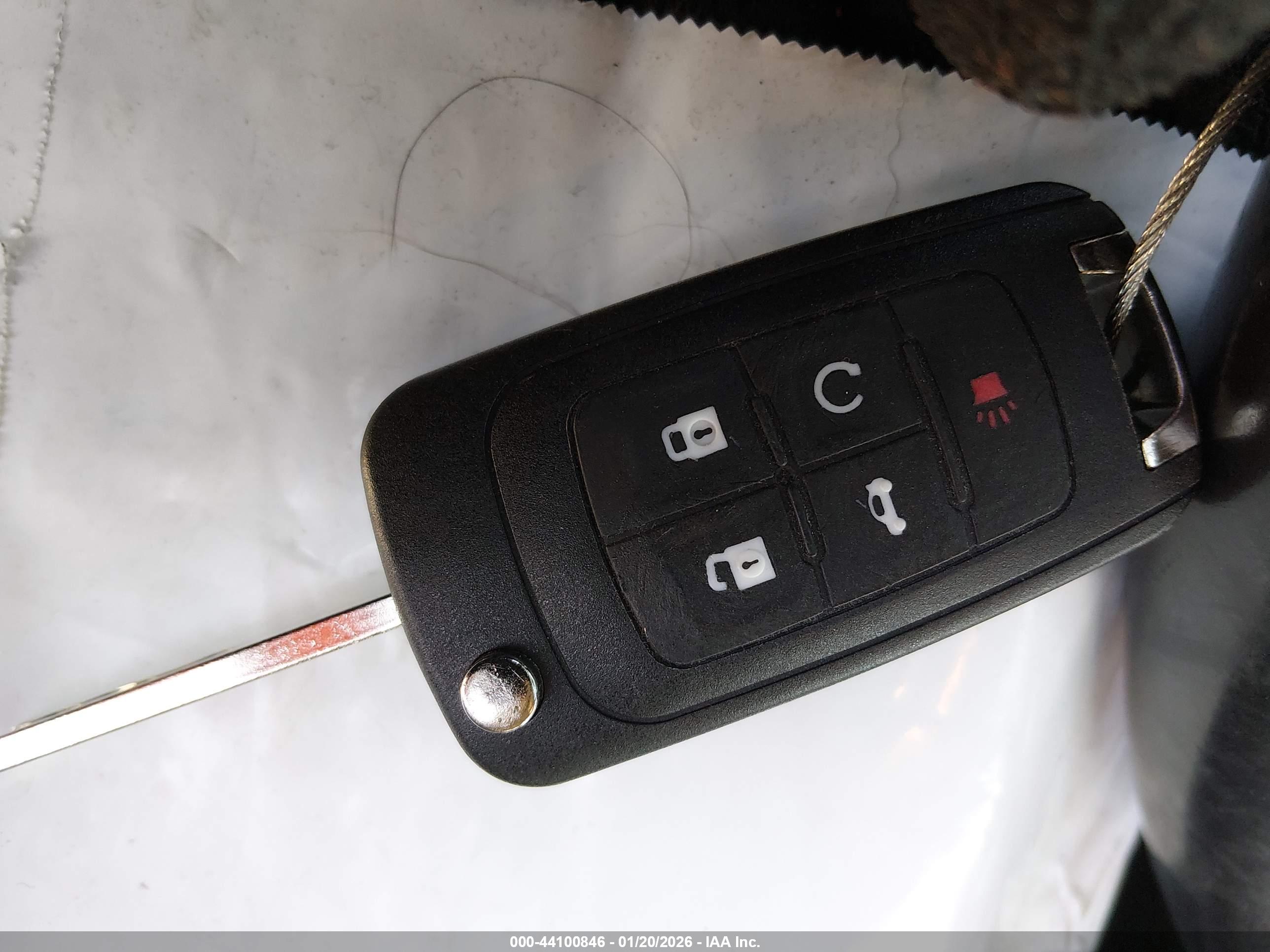 GMC TERRAIN image 11