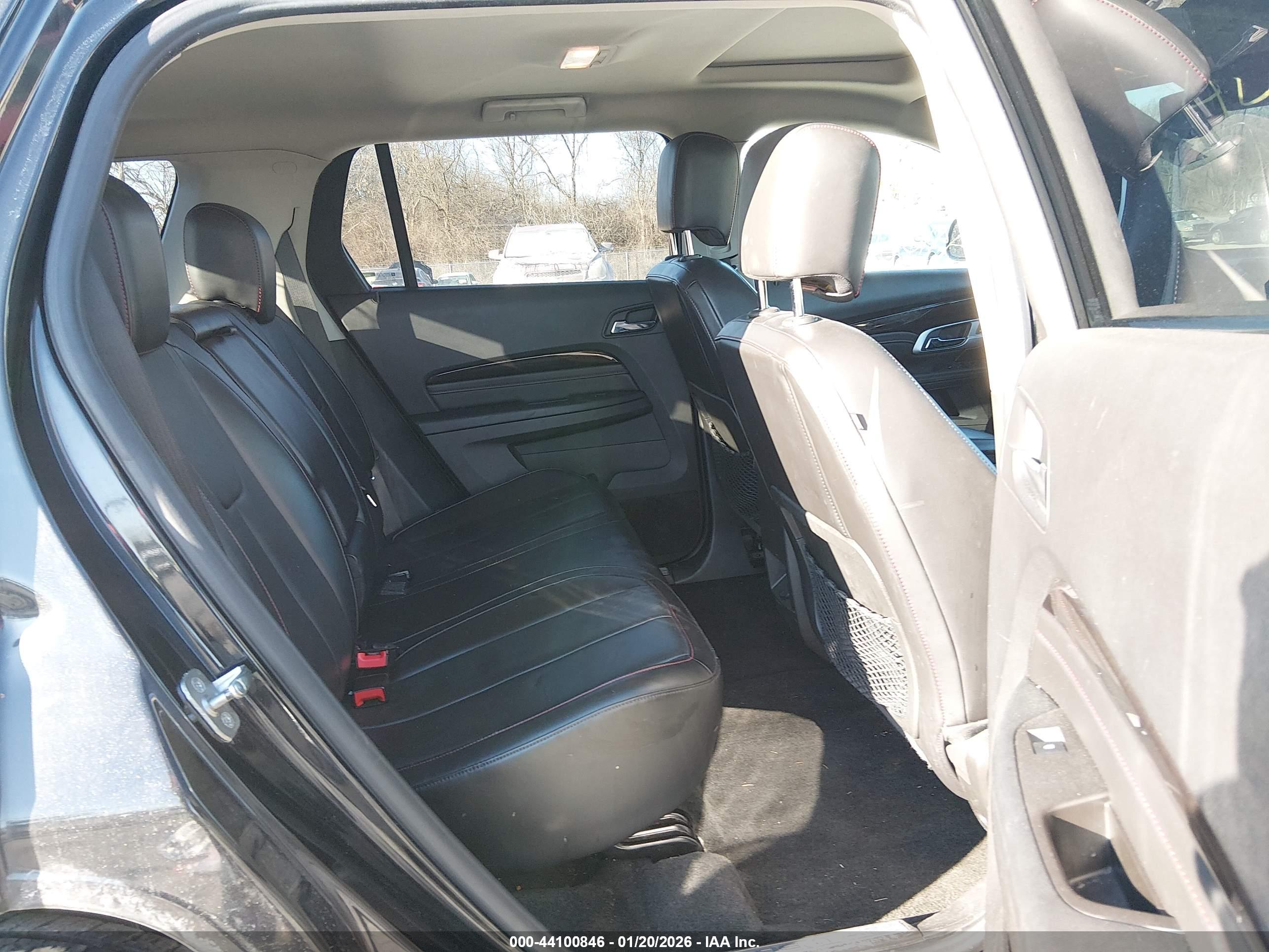 GMC TERRAIN image 8