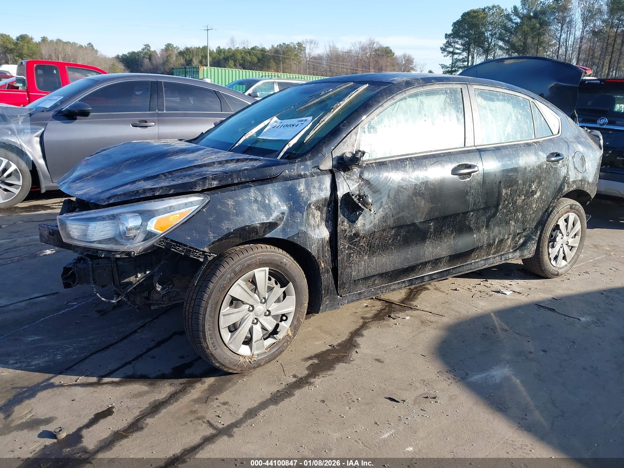KIA RIO image 2