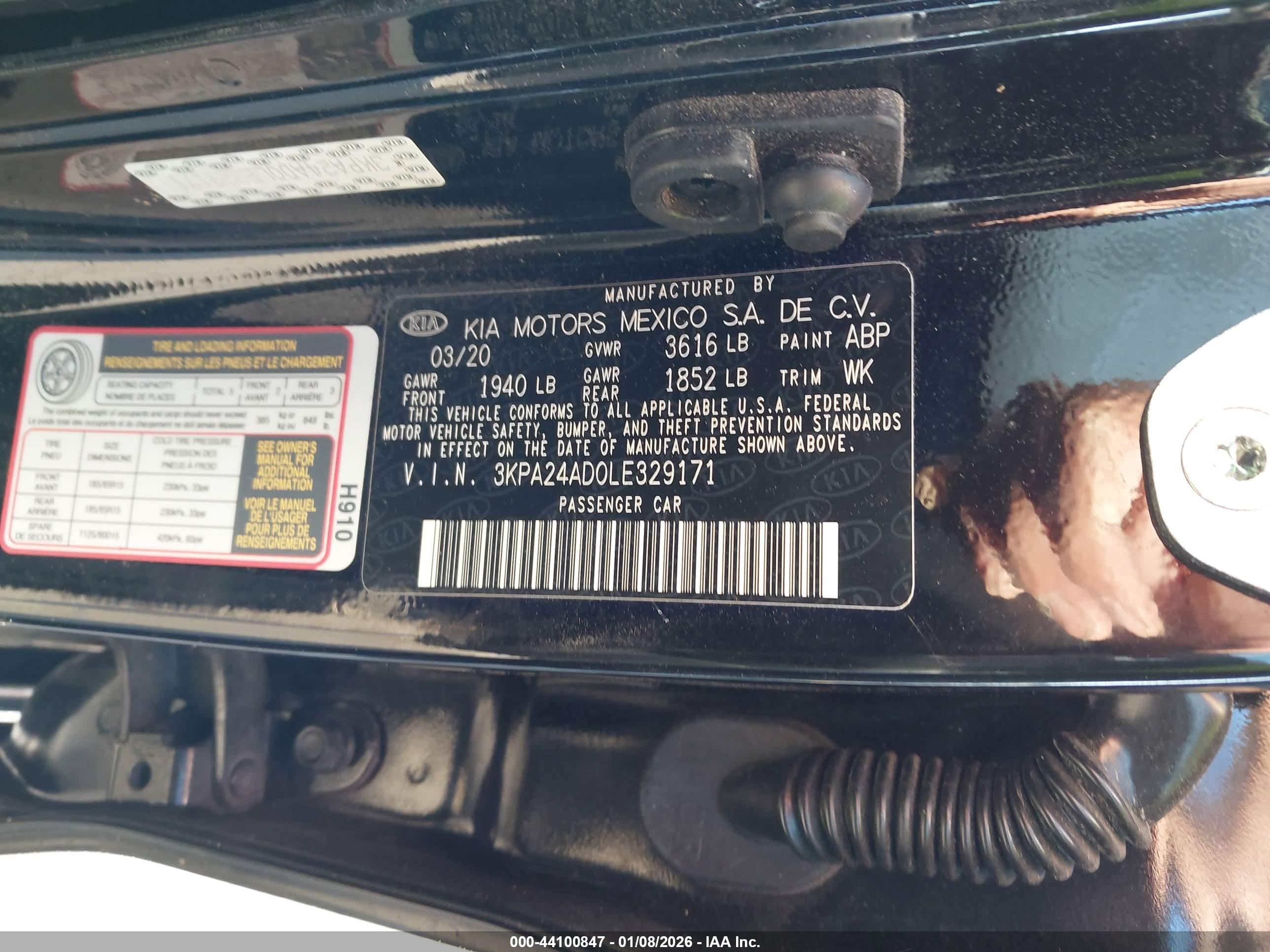 KIA RIO image 9