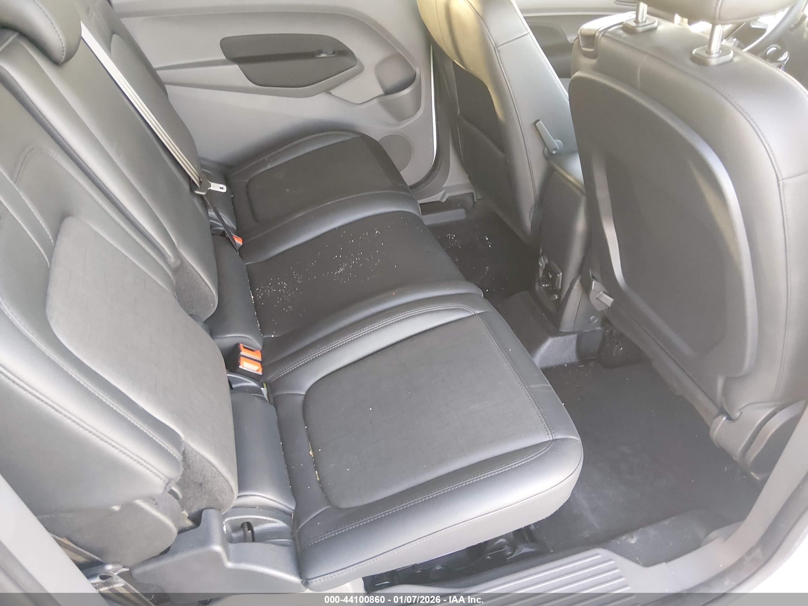 FORD TRANSIT image 8