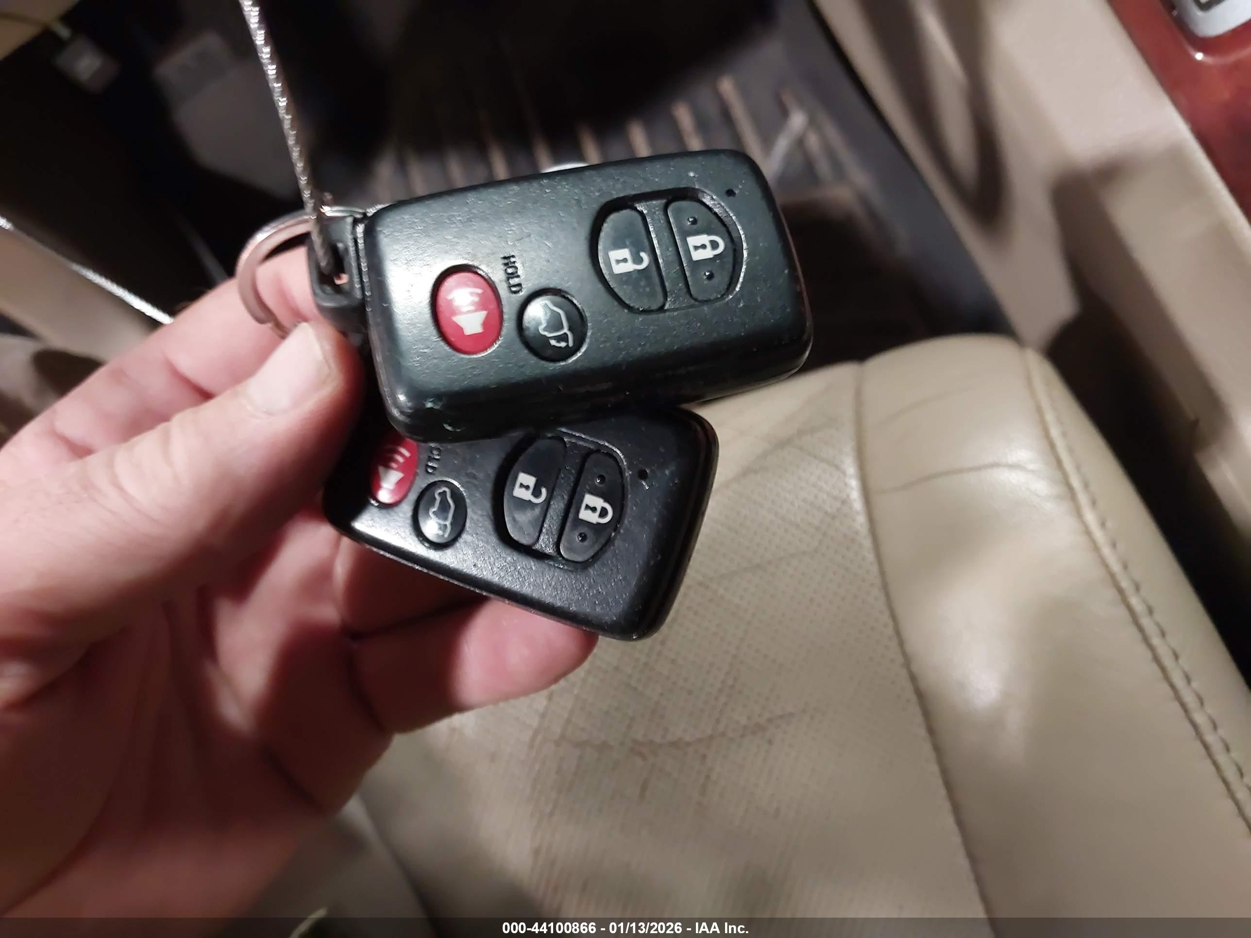 TOYOTA HIGHLANDER image 11