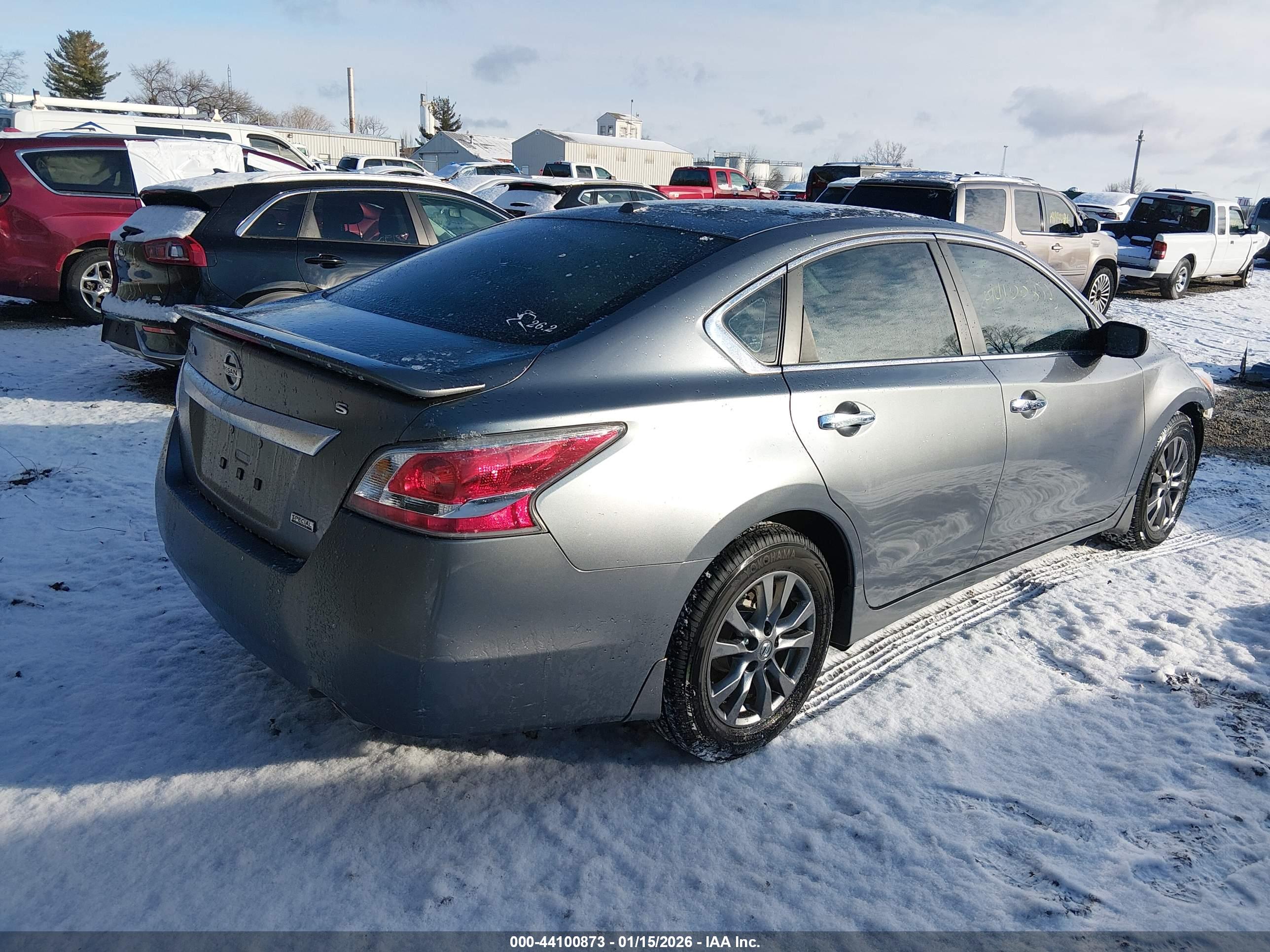 NISSAN ALTIMA image 4