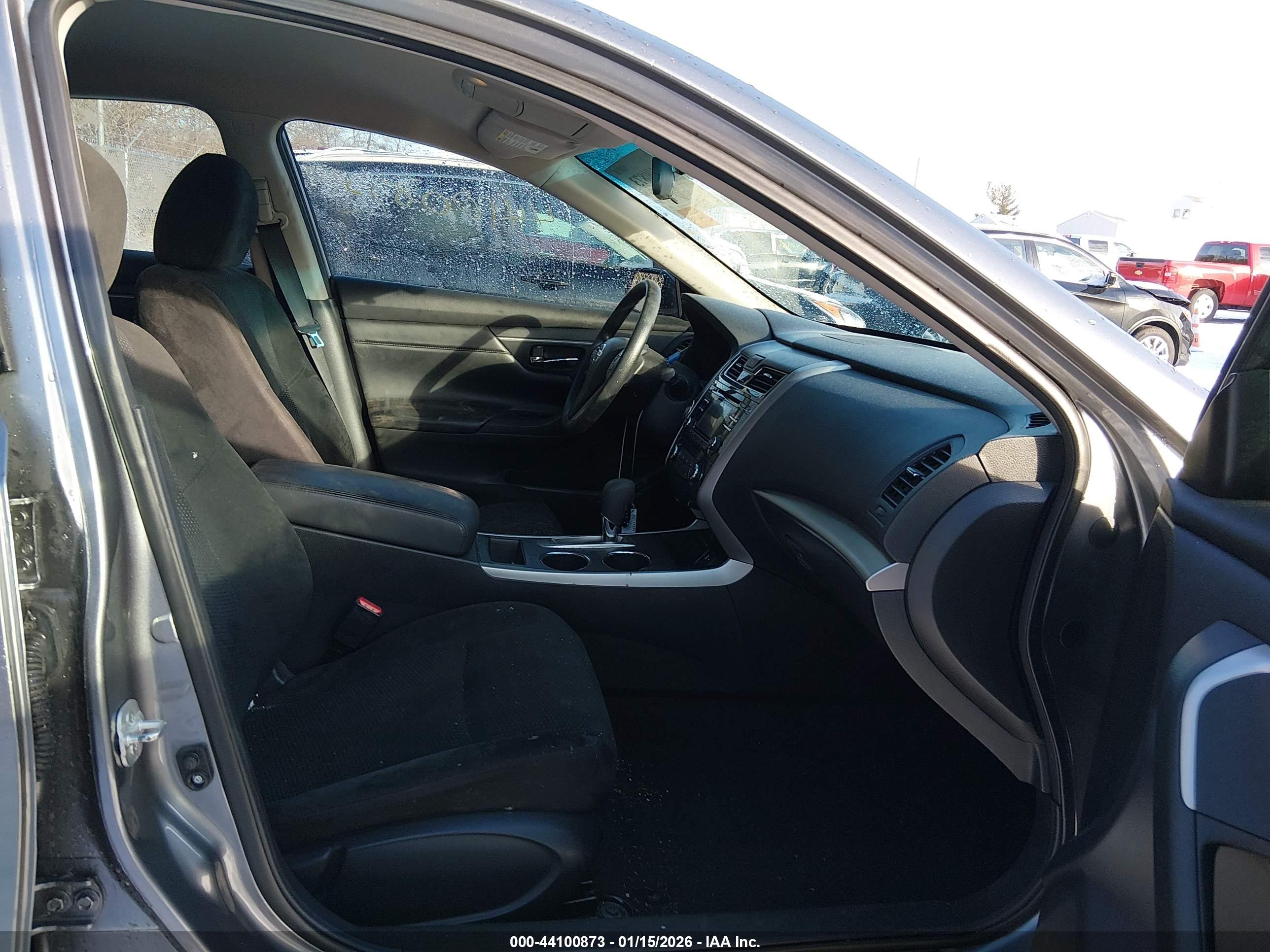 NISSAN ALTIMA image 5