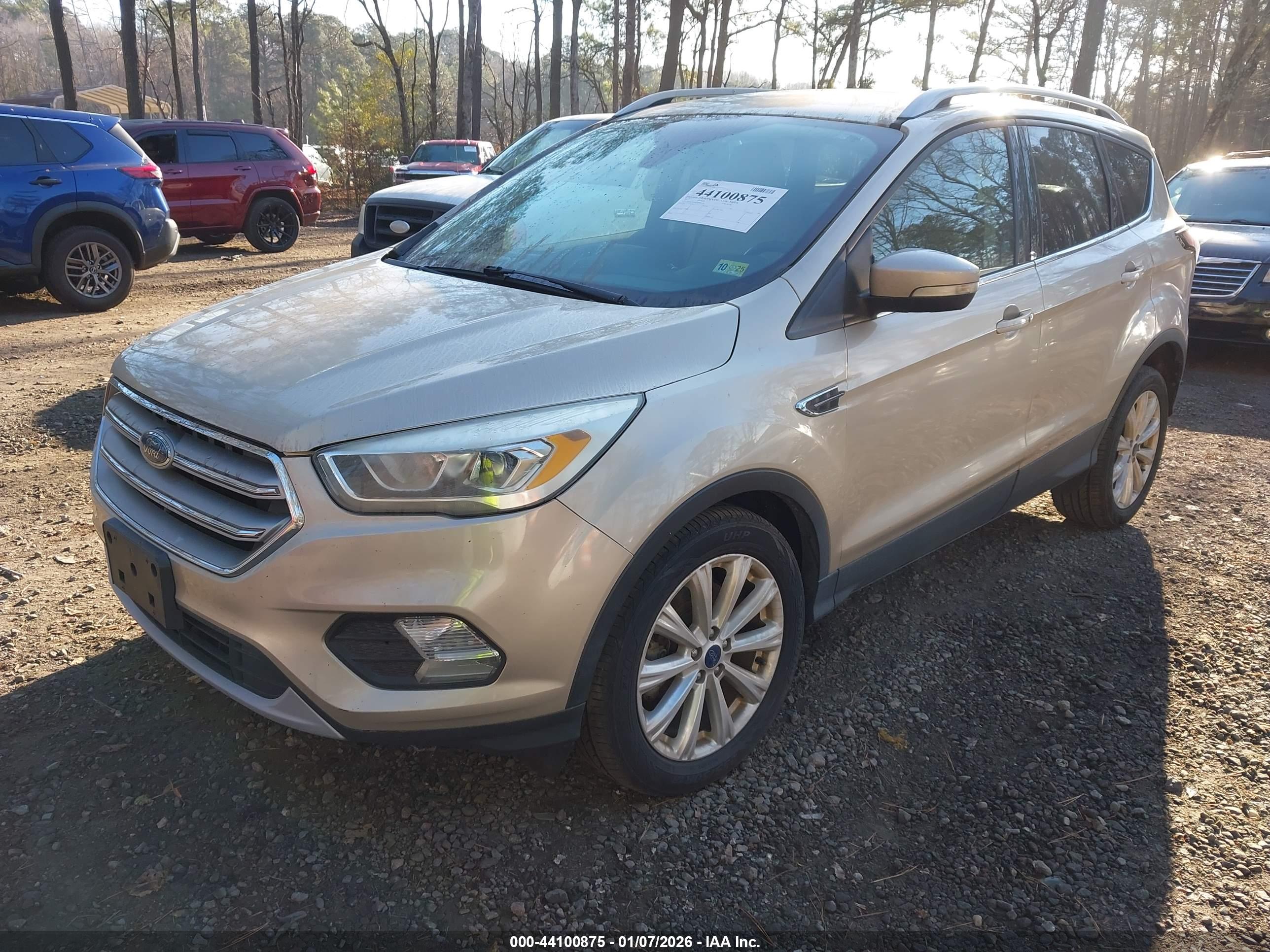 FORD ESCAPE image 2