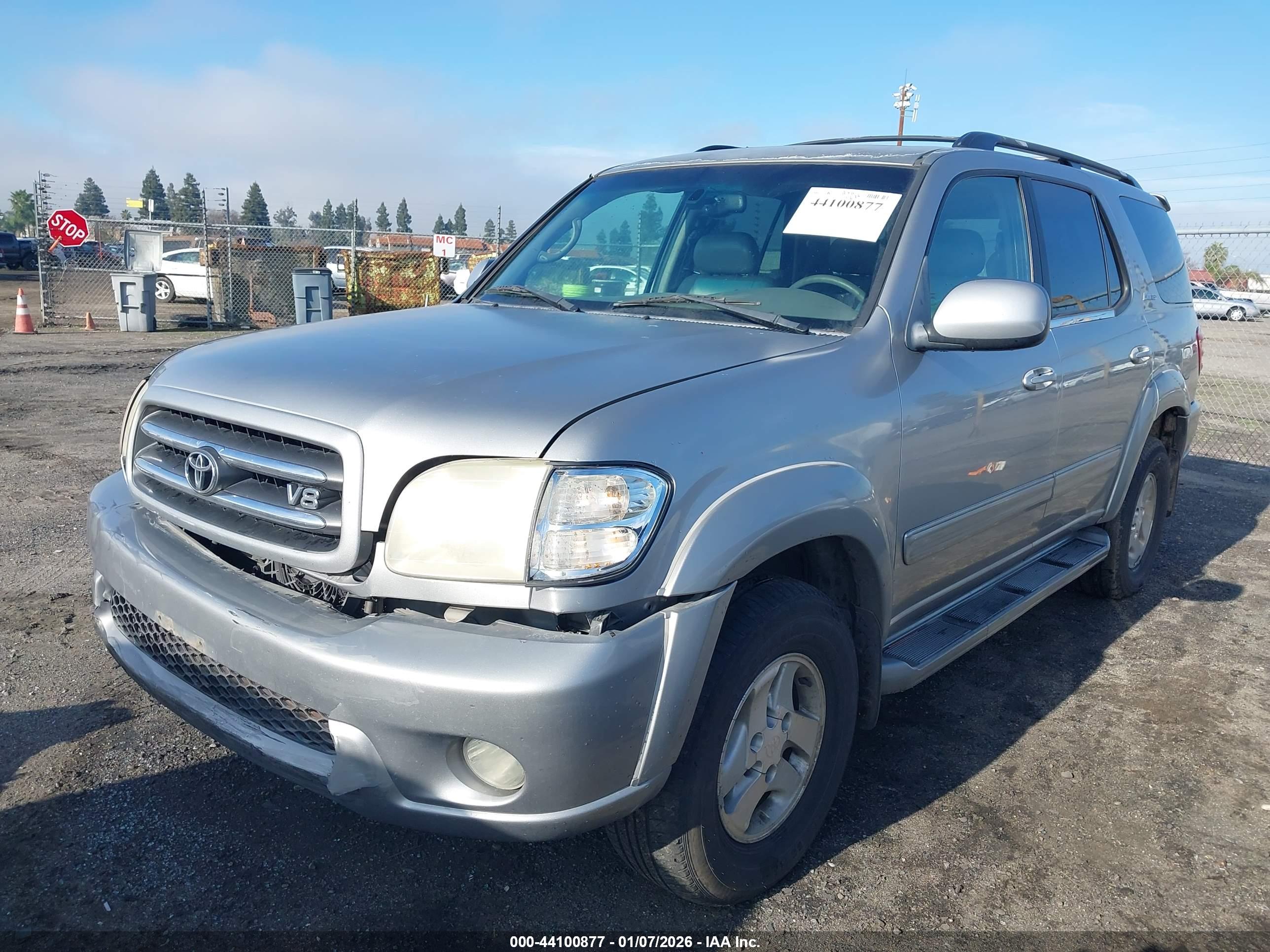 TOYOTA SEQUOIA image 2