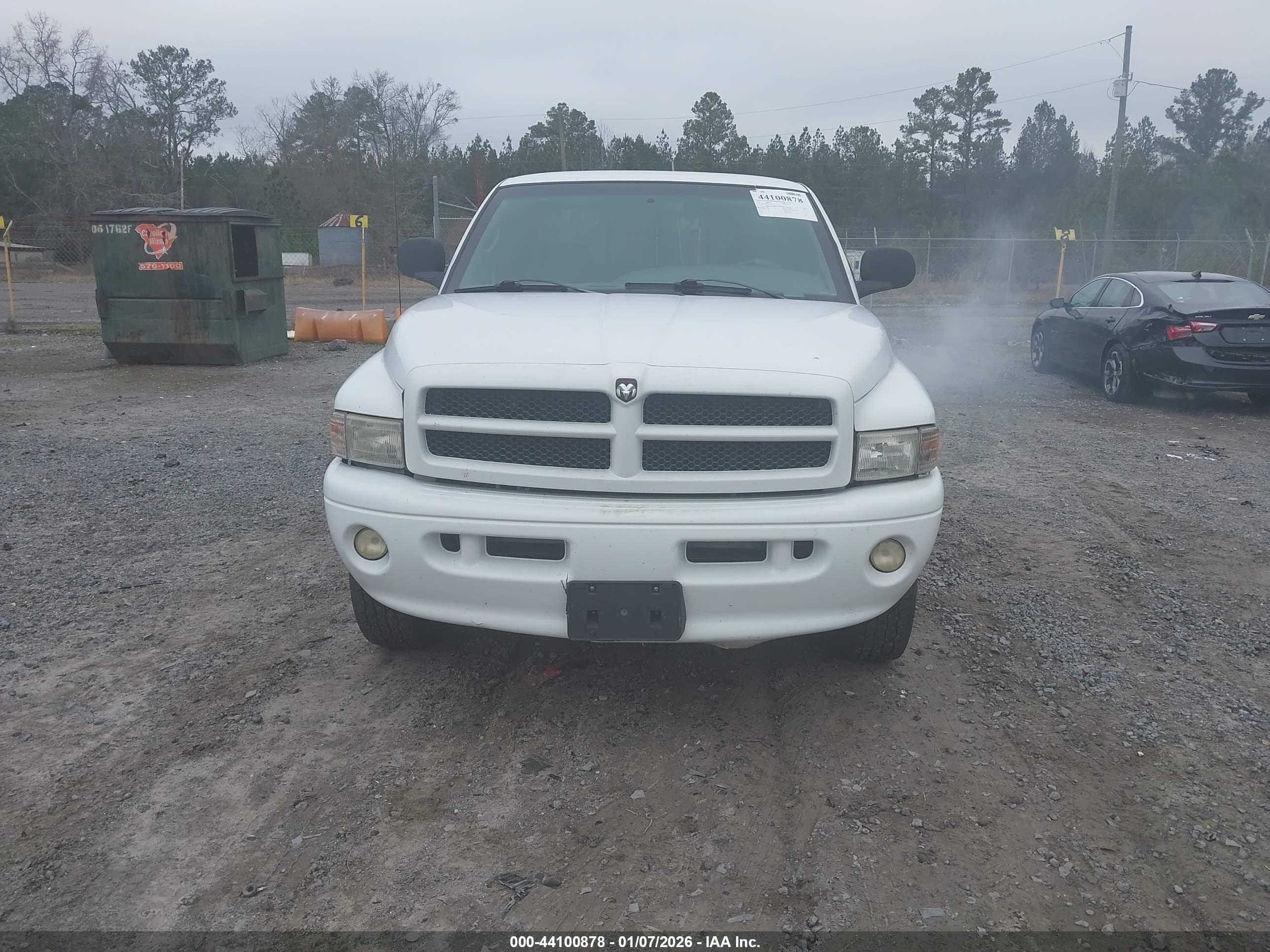 DODGE RAM image 6