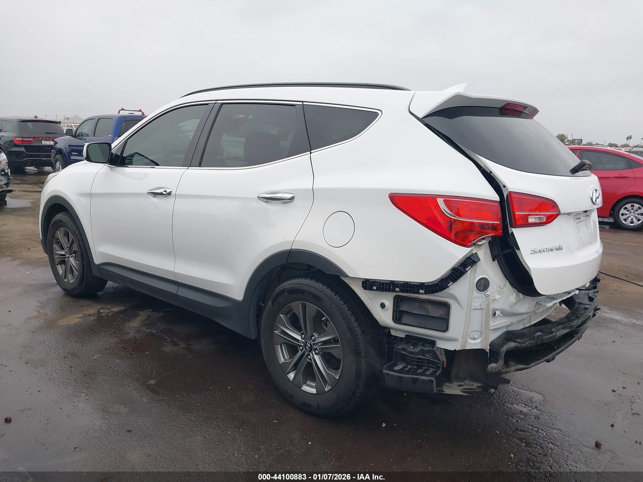 HYUNDAI SANTA image 3
