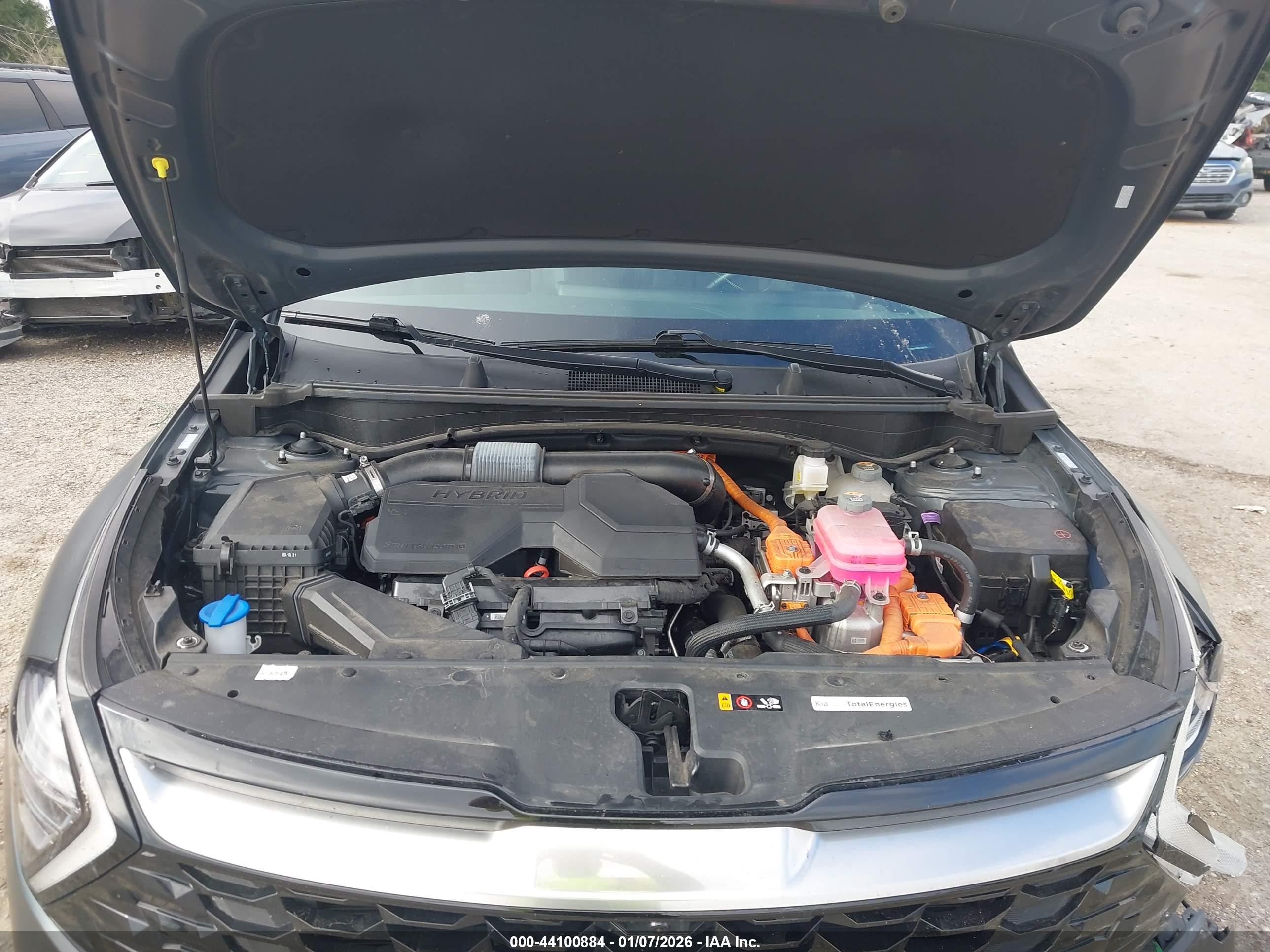 KIA SPORTAGE image 10