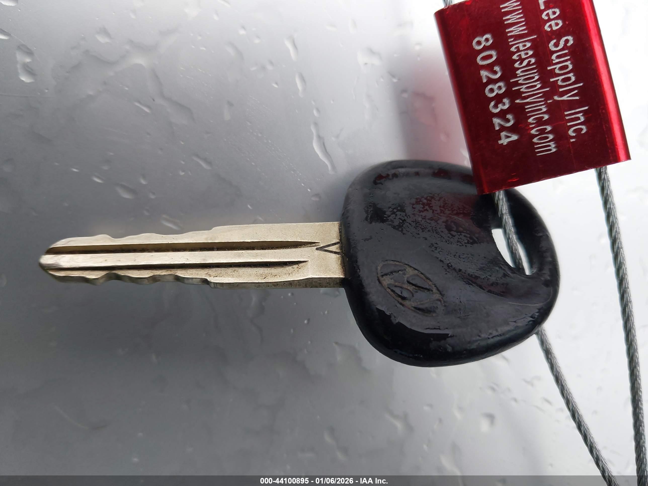 HYUNDAI ACCENT image 11