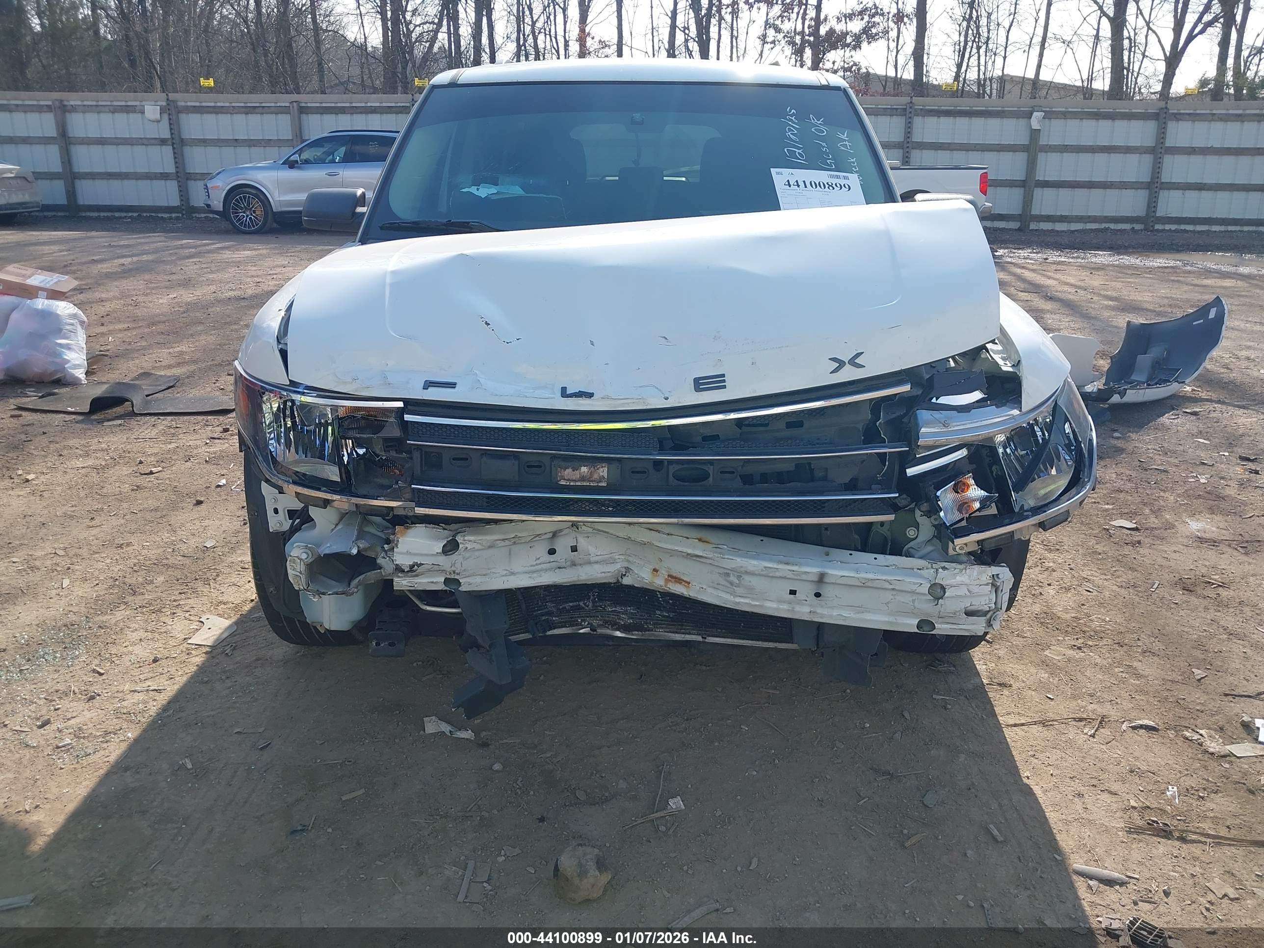 FORD FLEX image 6