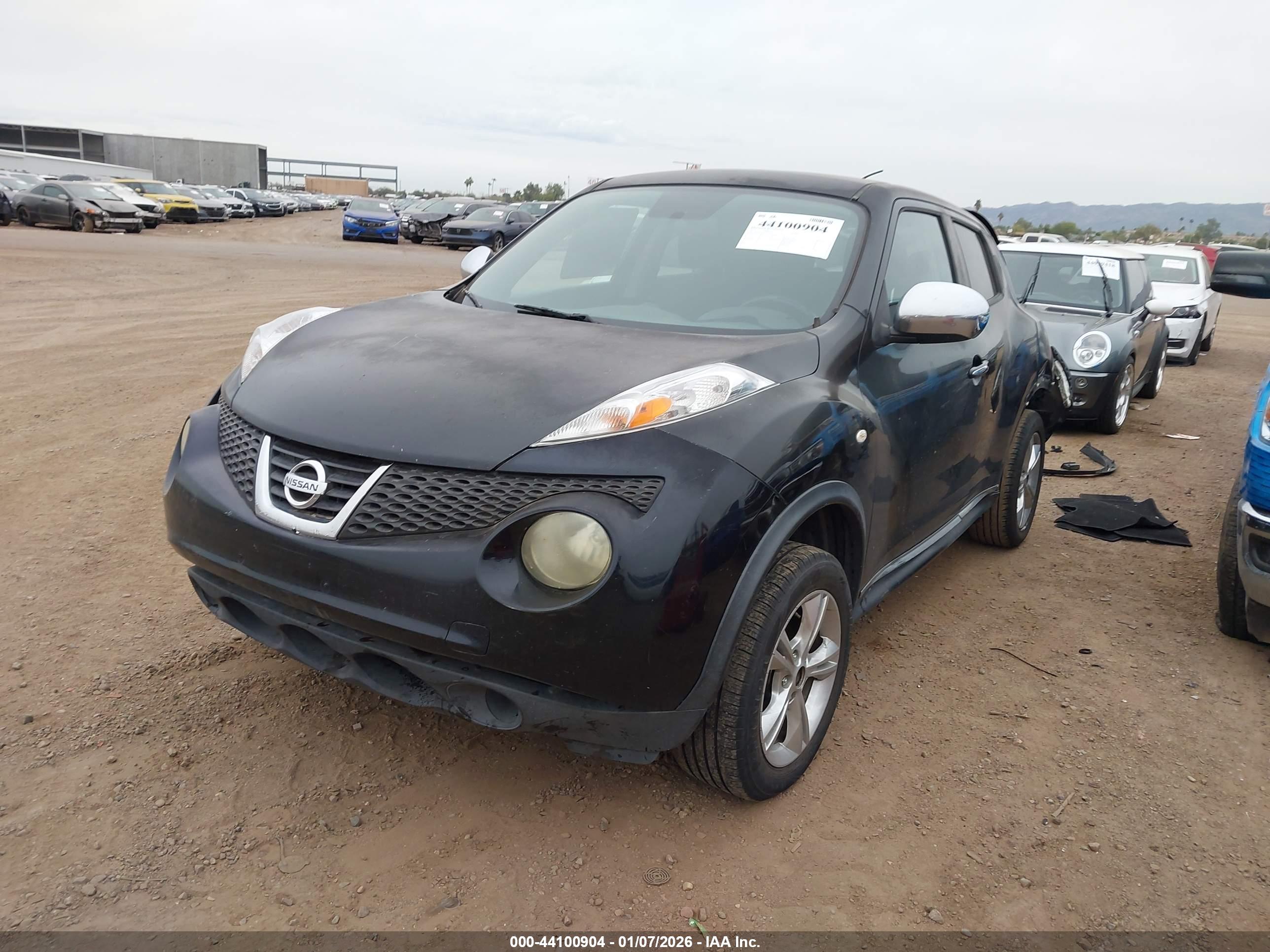 NISSAN JUKE image 2