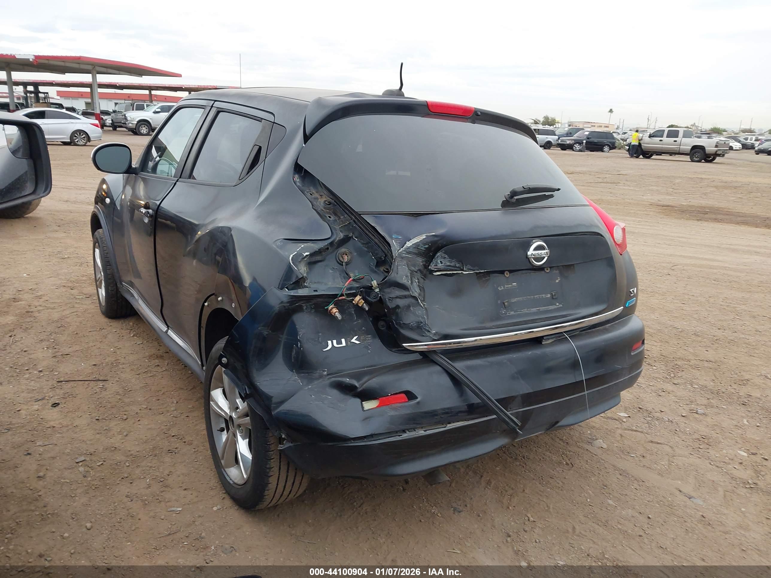 NISSAN JUKE image 3