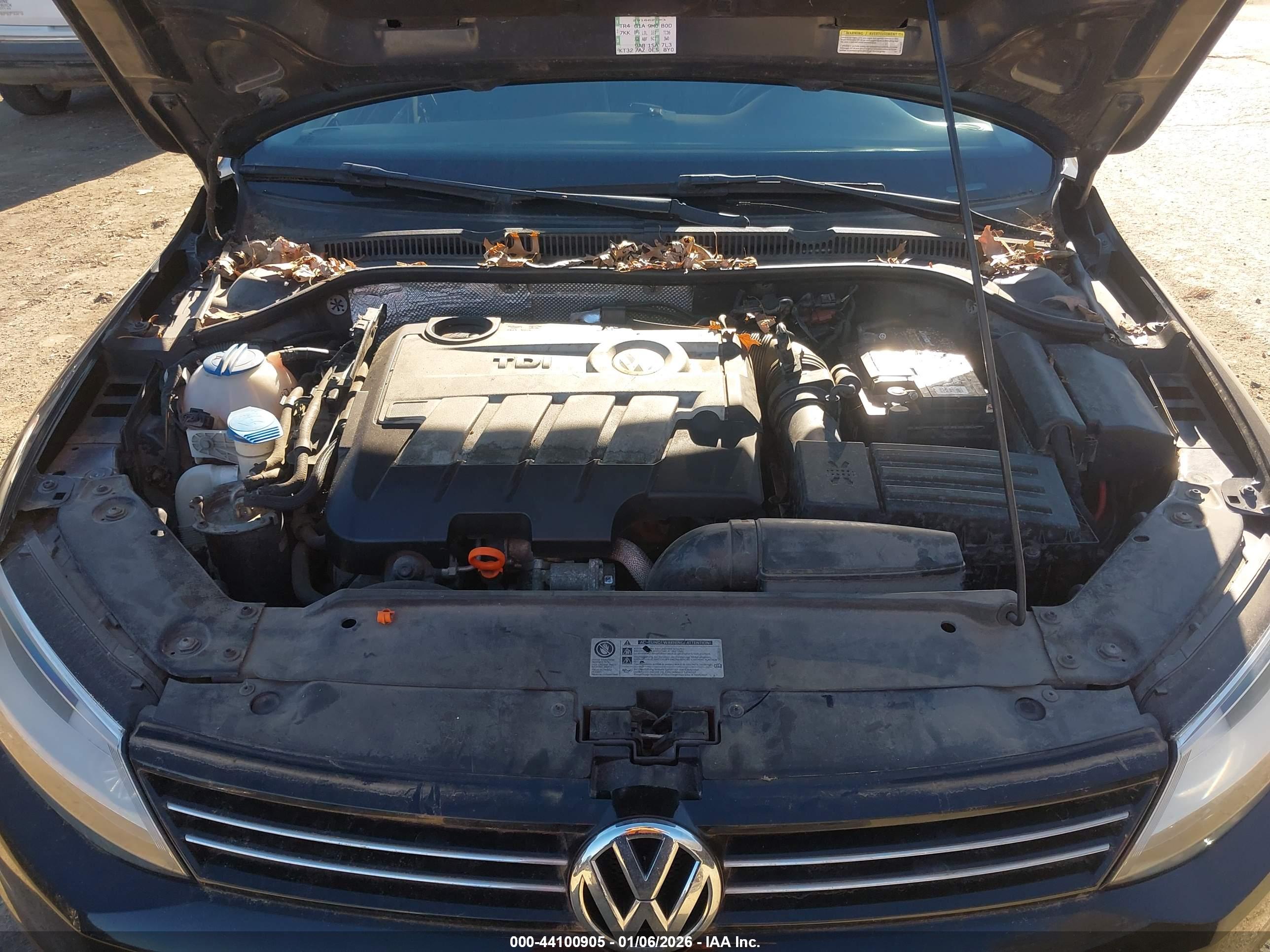VOLKSWAGEN JETTA image 10