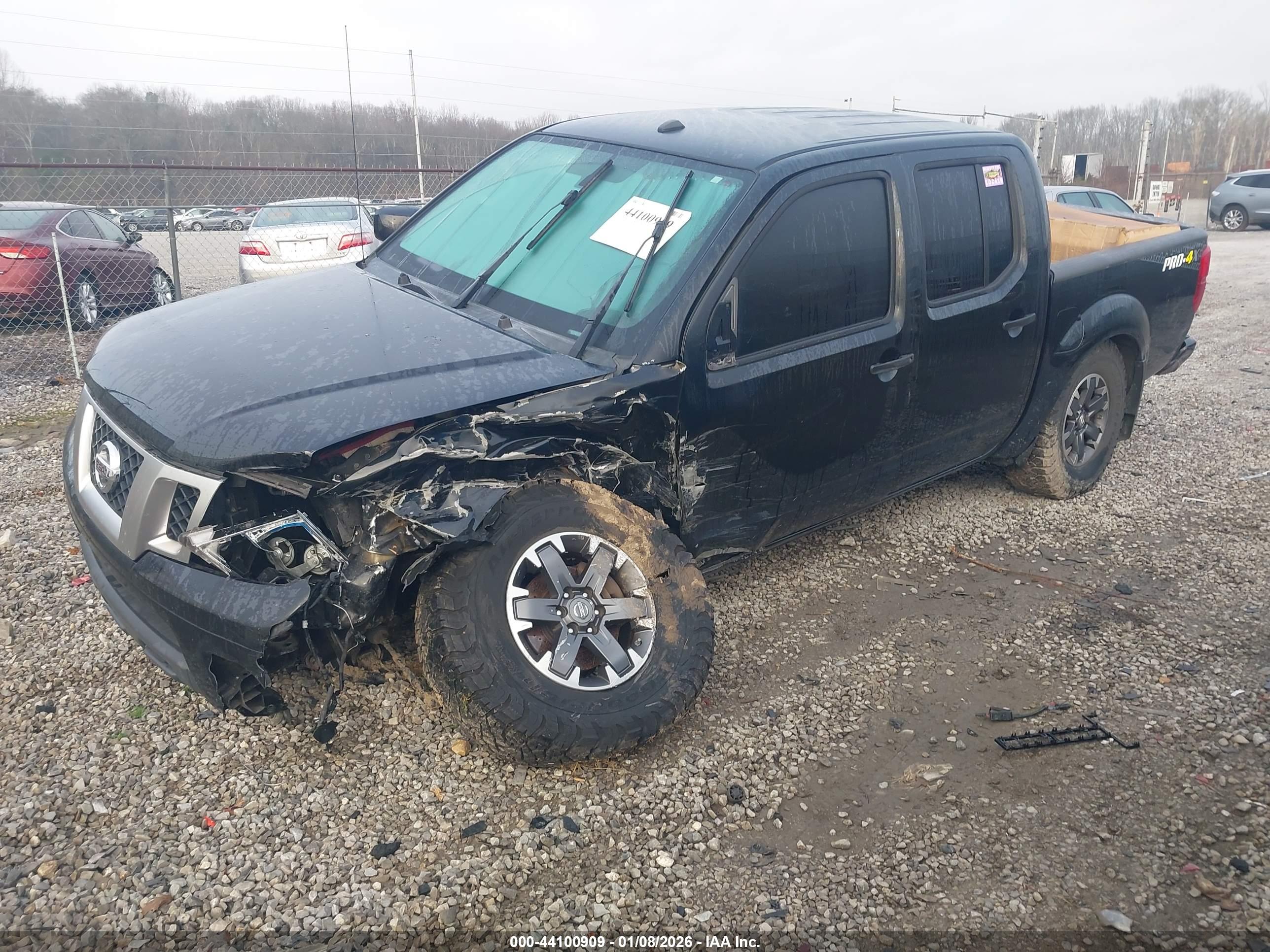 NISSAN FRONTIER image 2