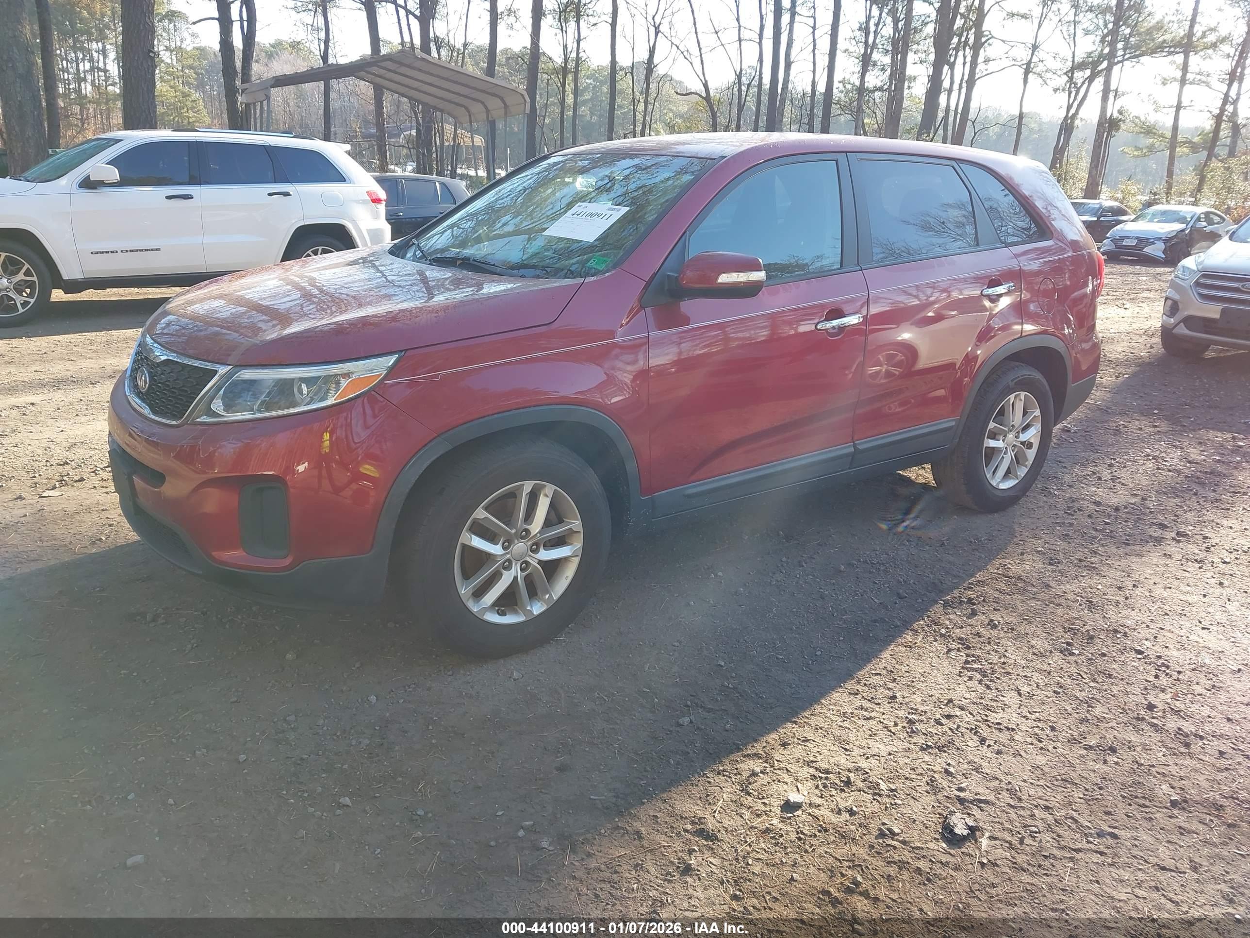 KIA SORENTO image 2