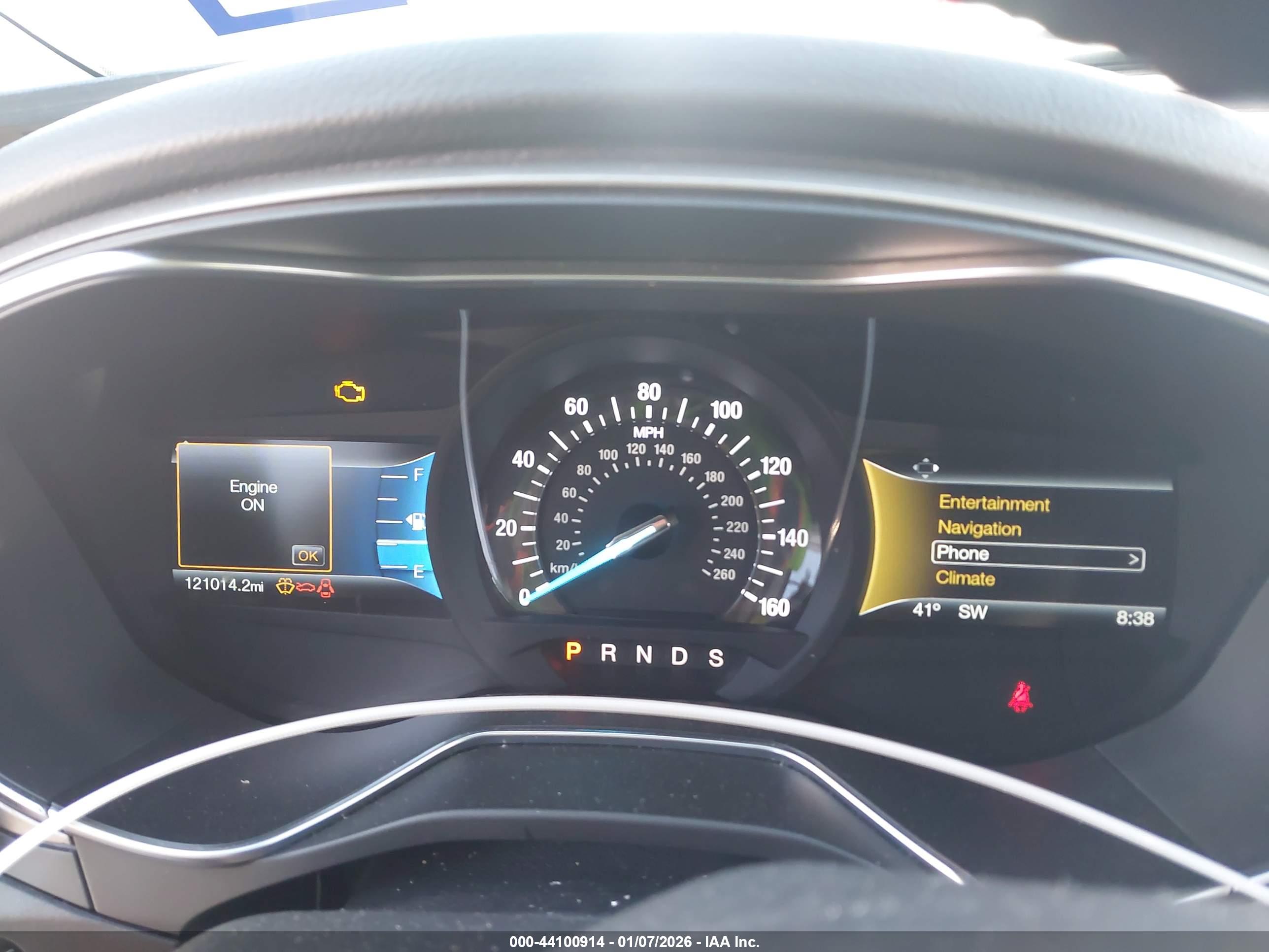 FORD FUSION image 7