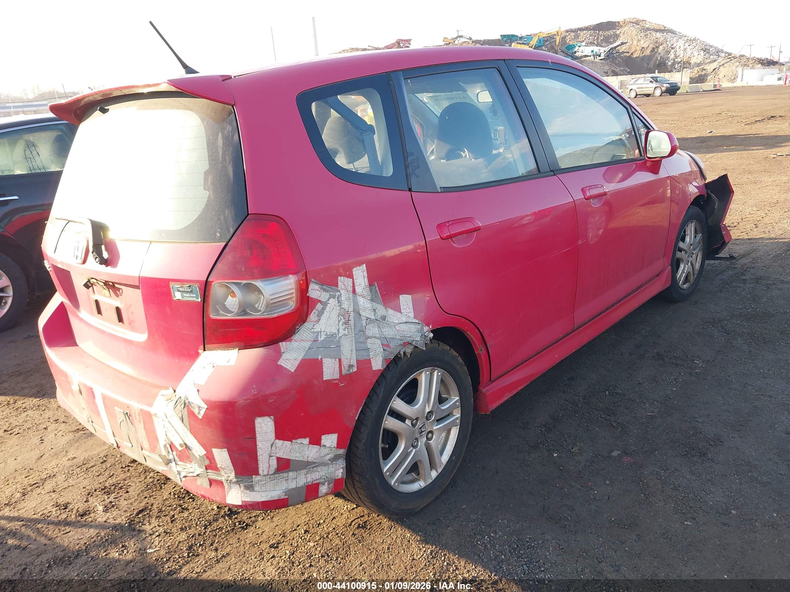 HONDA FIT image 4