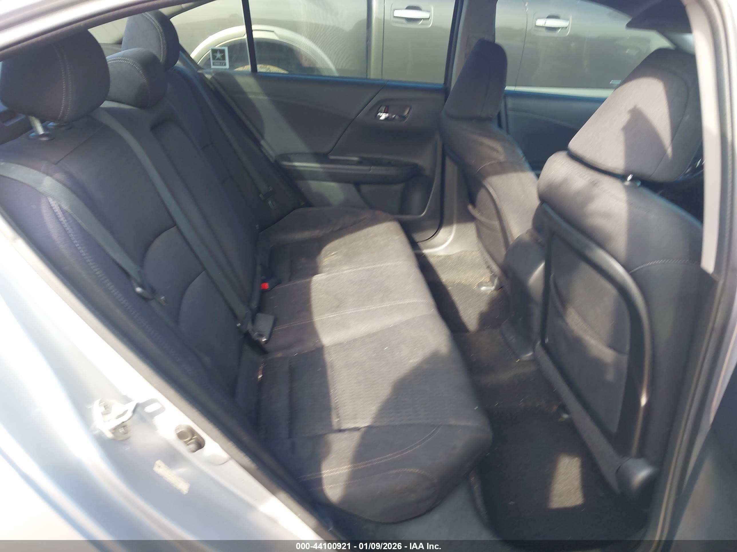 HONDA ACCORD image 8